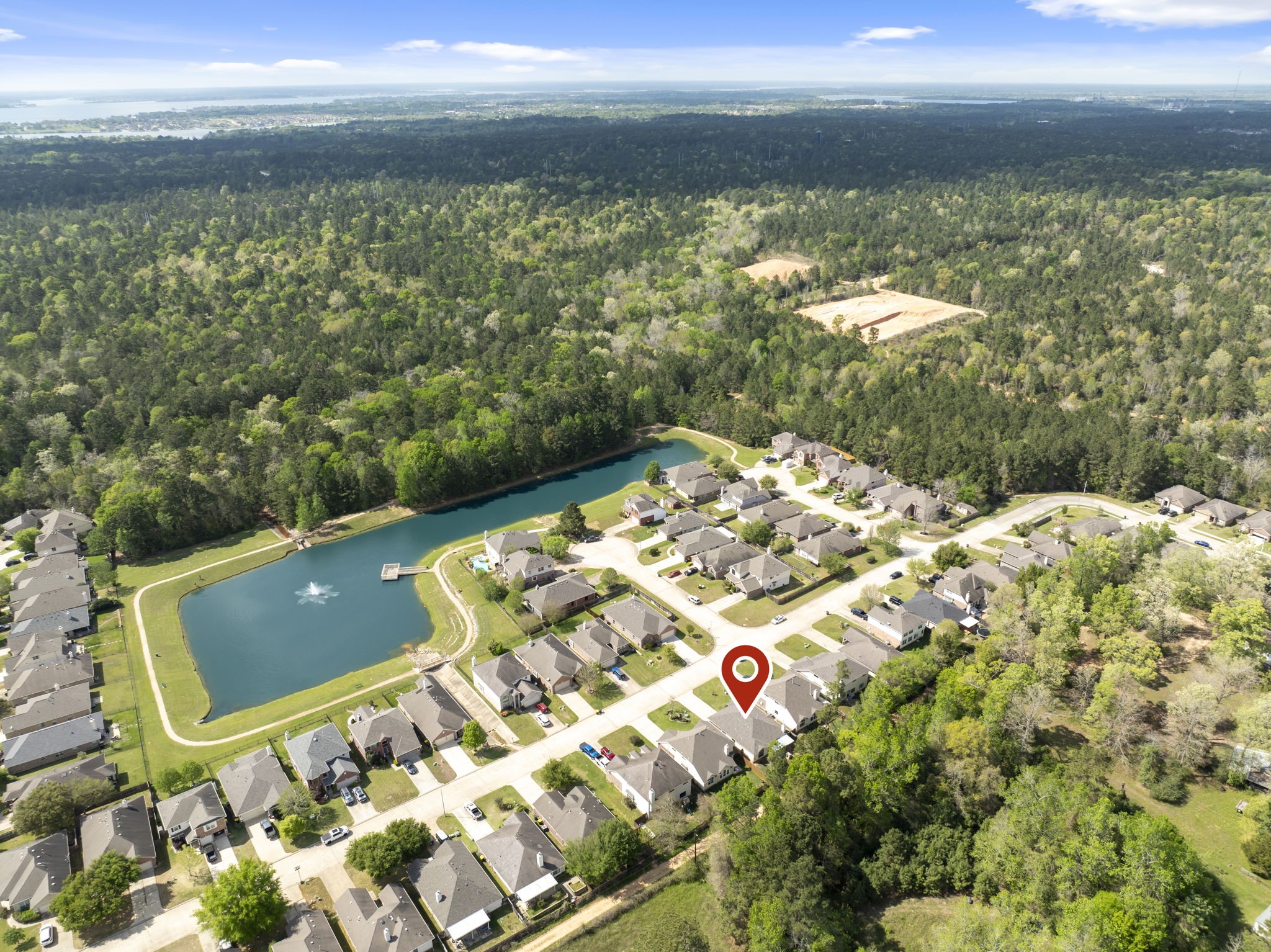 8022 N Tarrytown Crossing Drive, Conroe, TX 77304