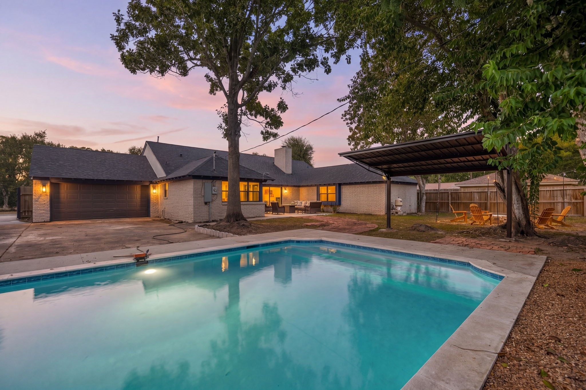 5519 W Bellfort Avenue, Houston, TX 77035
