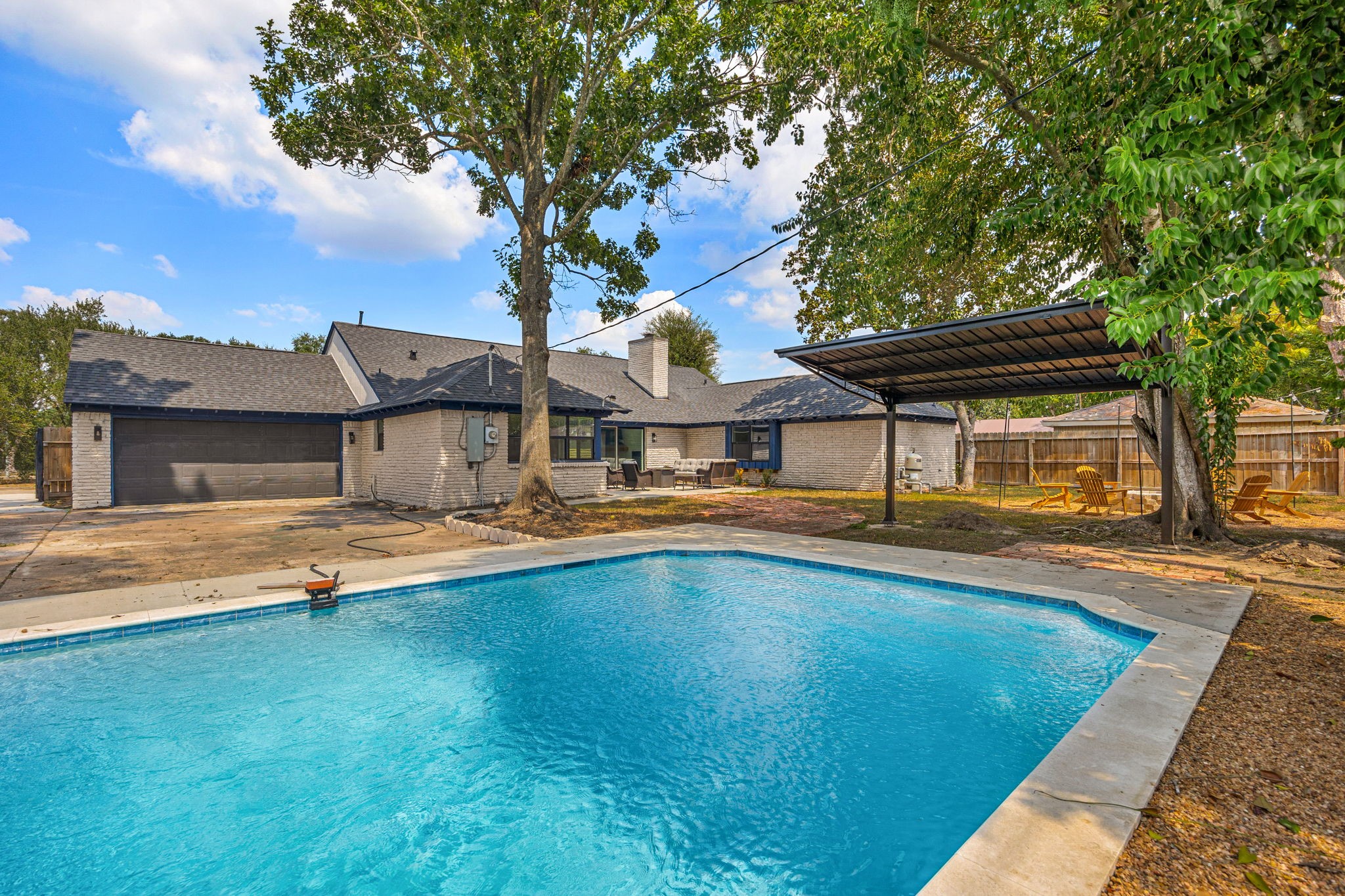 5519 W Bellfort Avenue, Houston, TX 77035