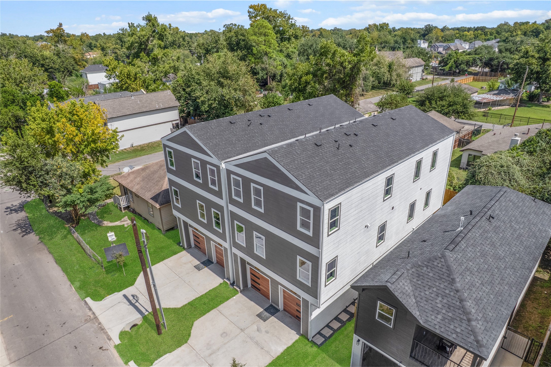 6530 Tuskegee Street, #A-B, Houston, TX 77091 6530 Tuskegee Street, #A-B, Houston, TX 77091