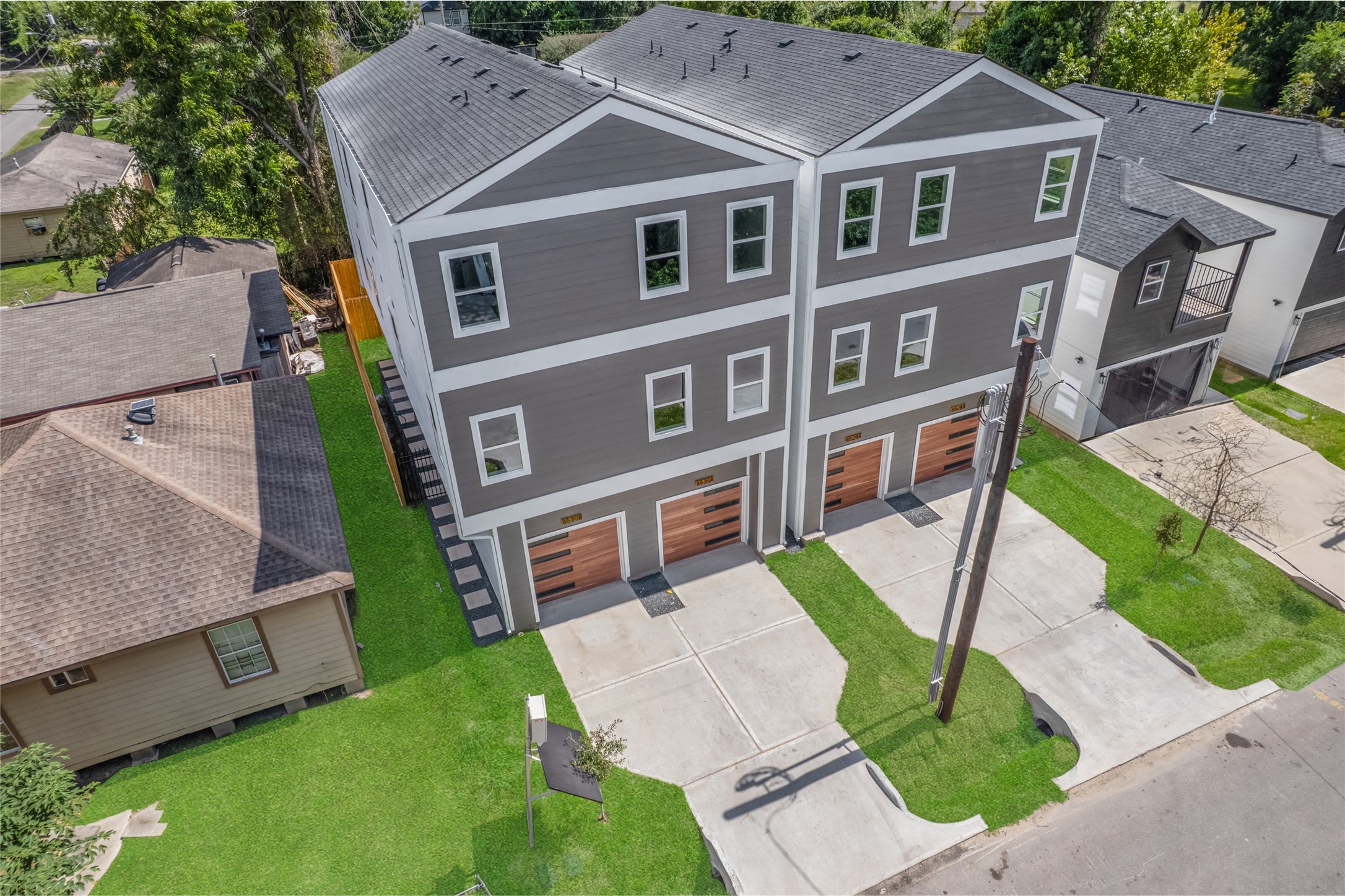 6530 Tuskegee Street, #A-B, Houston, TX 77091 6530 Tuskegee Street, #A-B, Houston, TX 77091