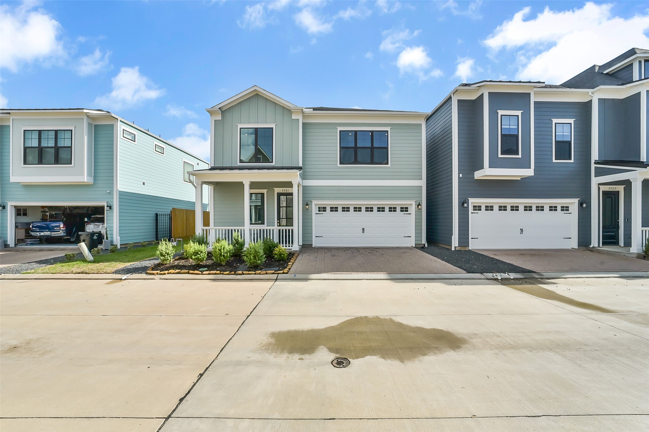 3521 Harvest Dance Drive, Houston, TX 77008