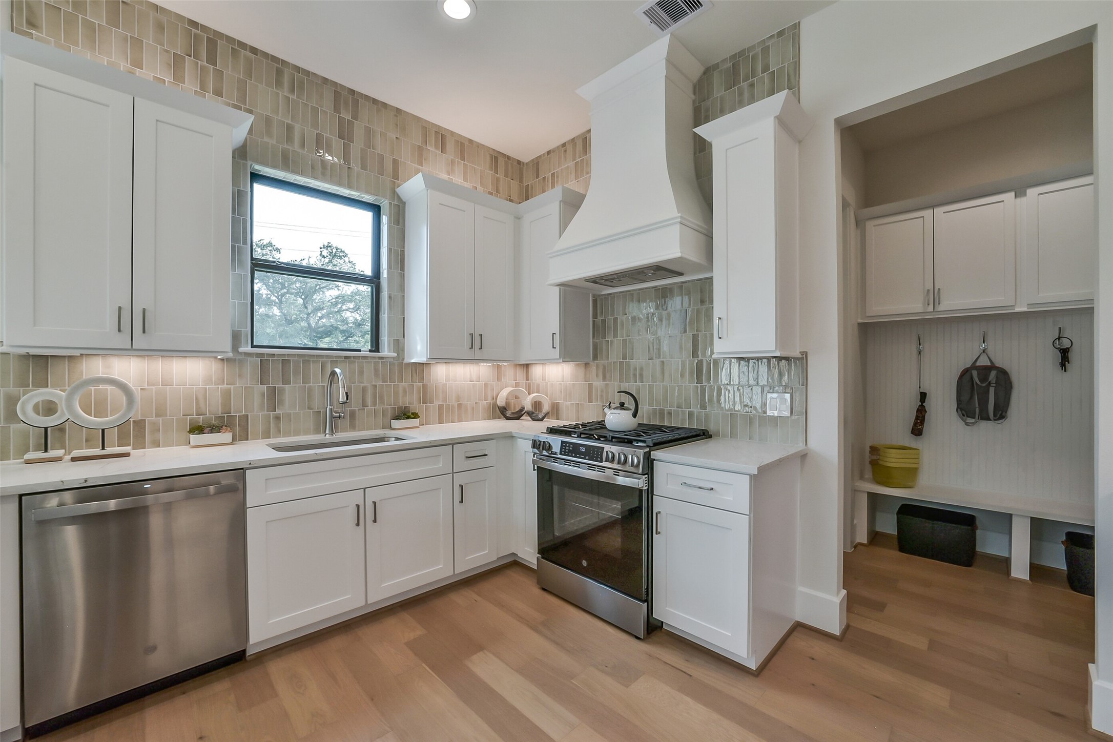 3521 Harvest Dance Drive, Houston, TX 77008