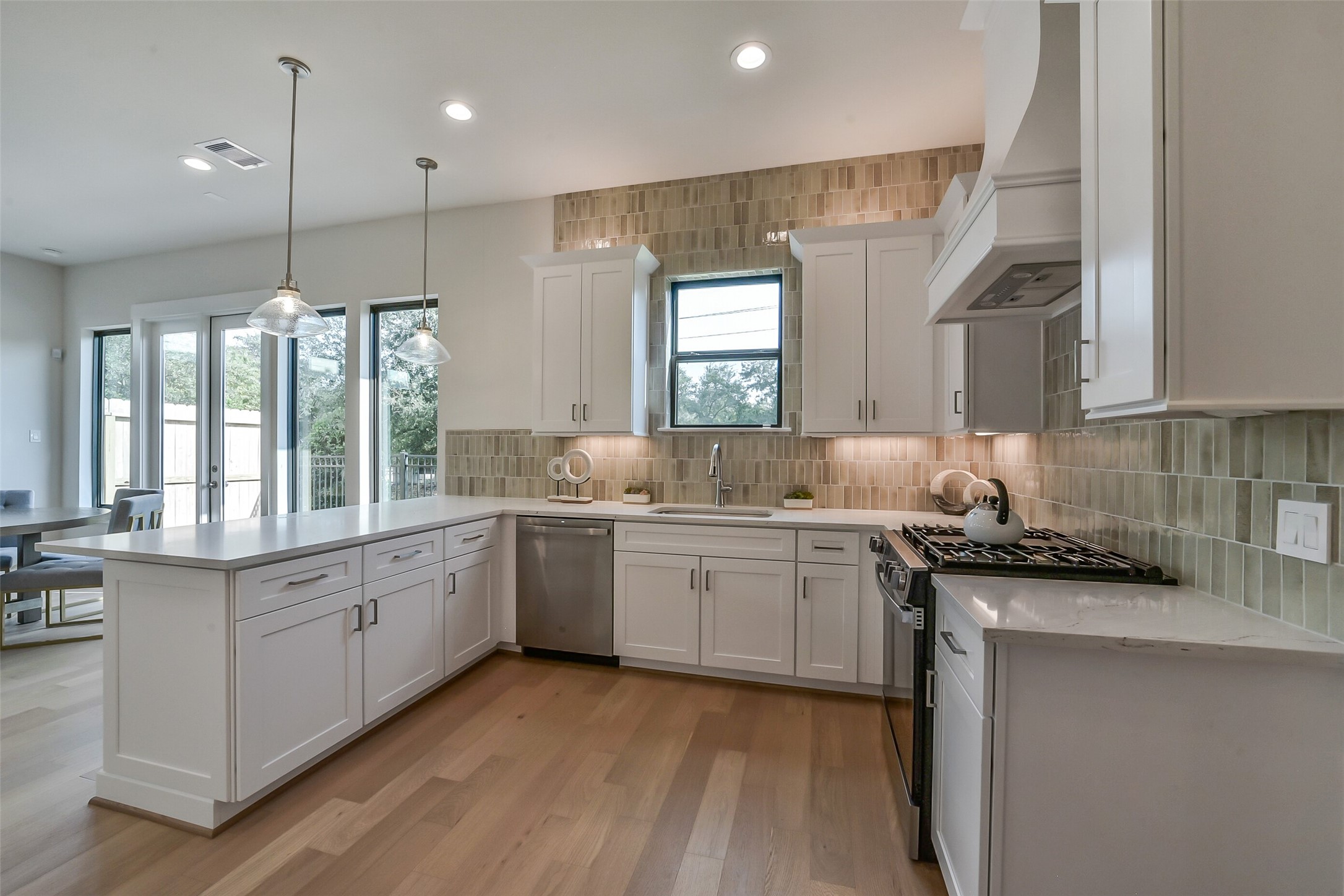 3521 Harvest Dance Drive, Houston, TX 77008