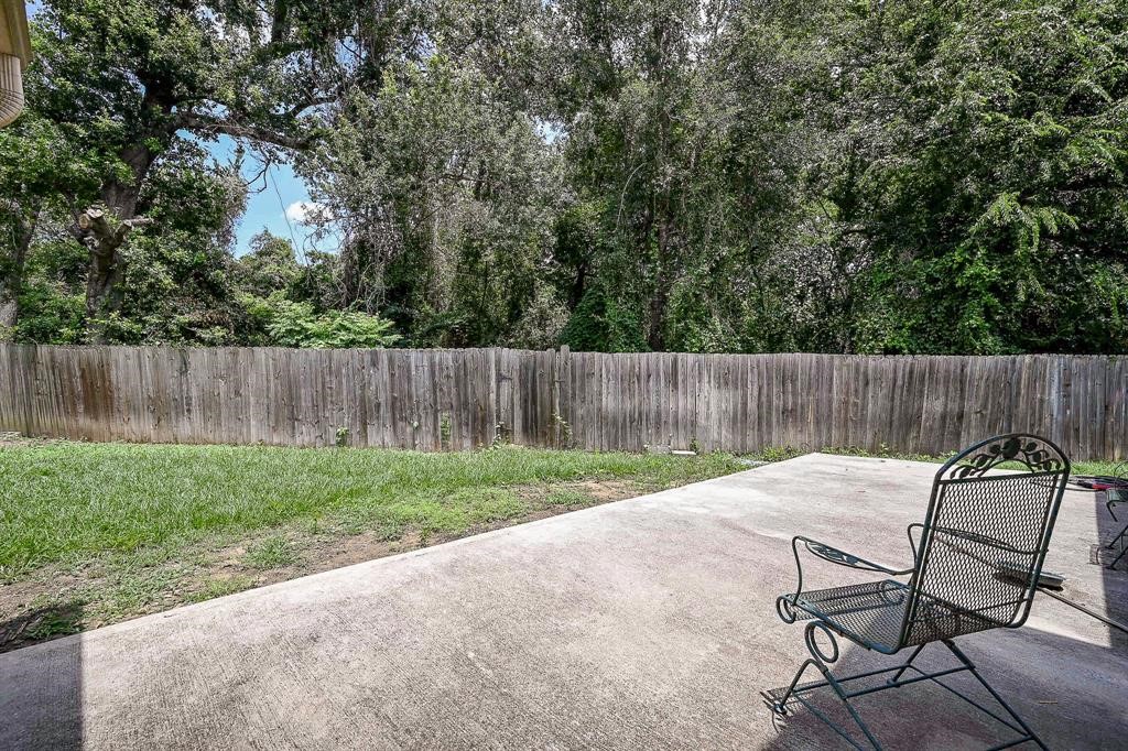 2027 Fernspray Lane, Houston, TX 77084