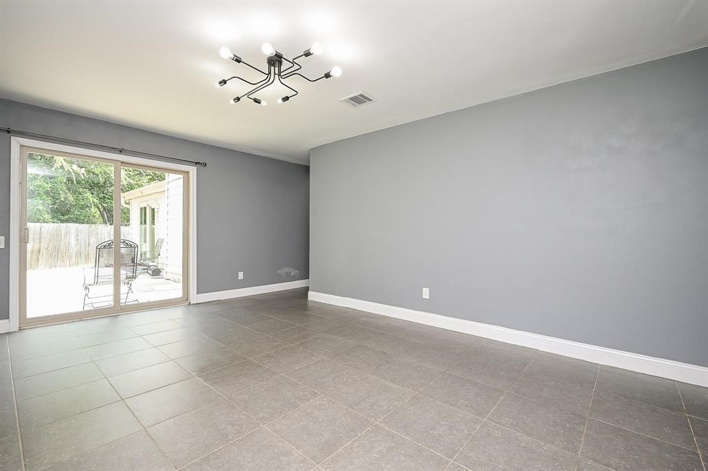 2027 Fernspray Lane, Houston, TX 77084
