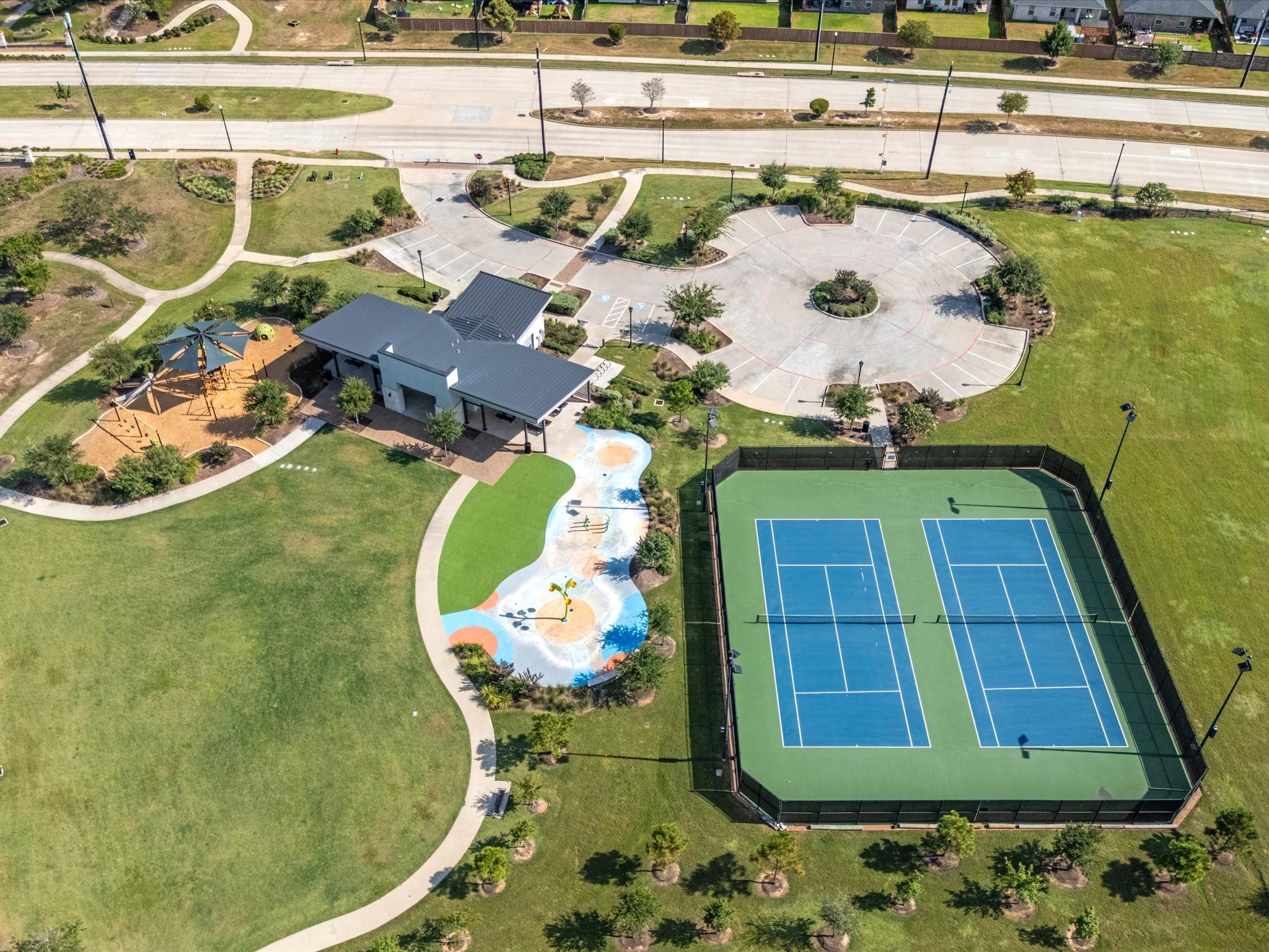 Top class amenities abound in Tamarron! Tennis, anyone?