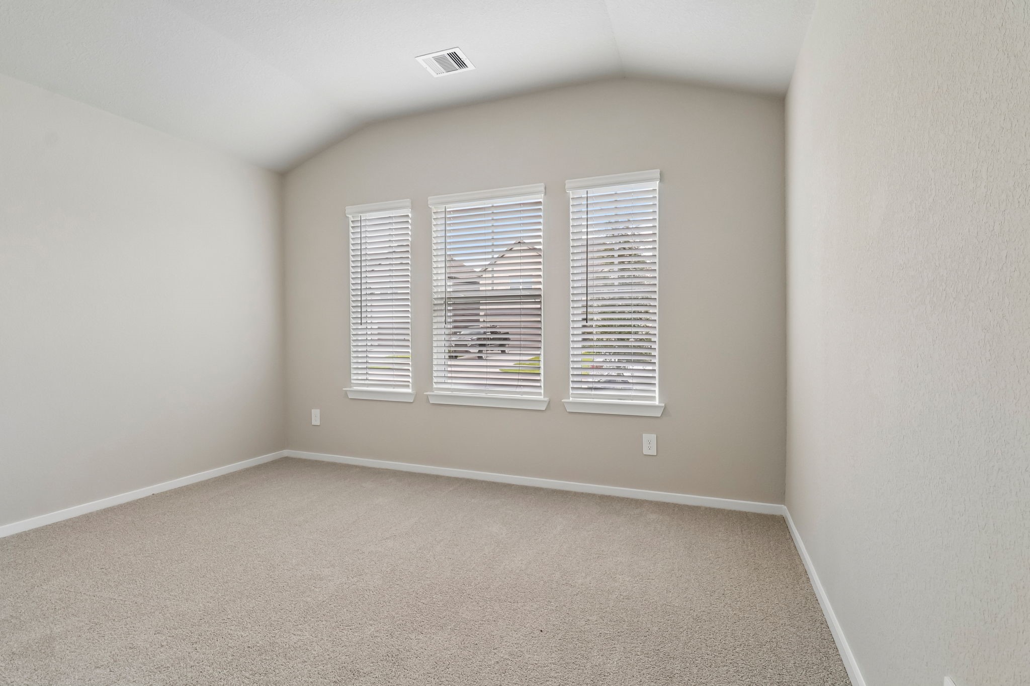 31106 De La Guerra, Huffman, TX 77336