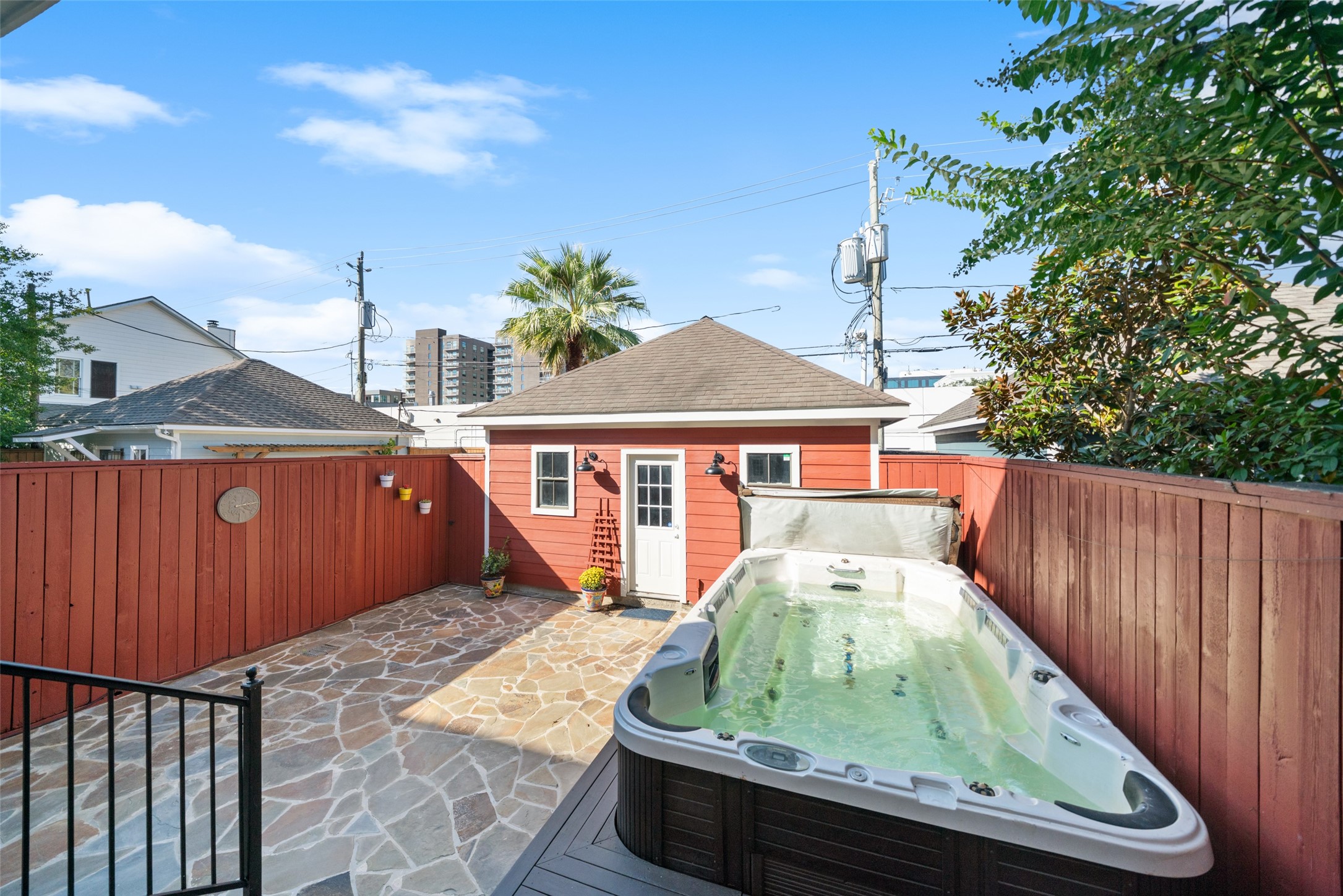 455 W 18th Street, Houston, TX 77008
