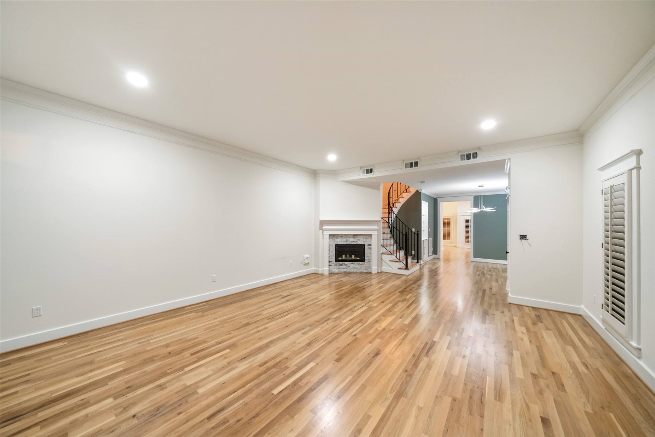 455 W 18th Street, Houston, TX 77008