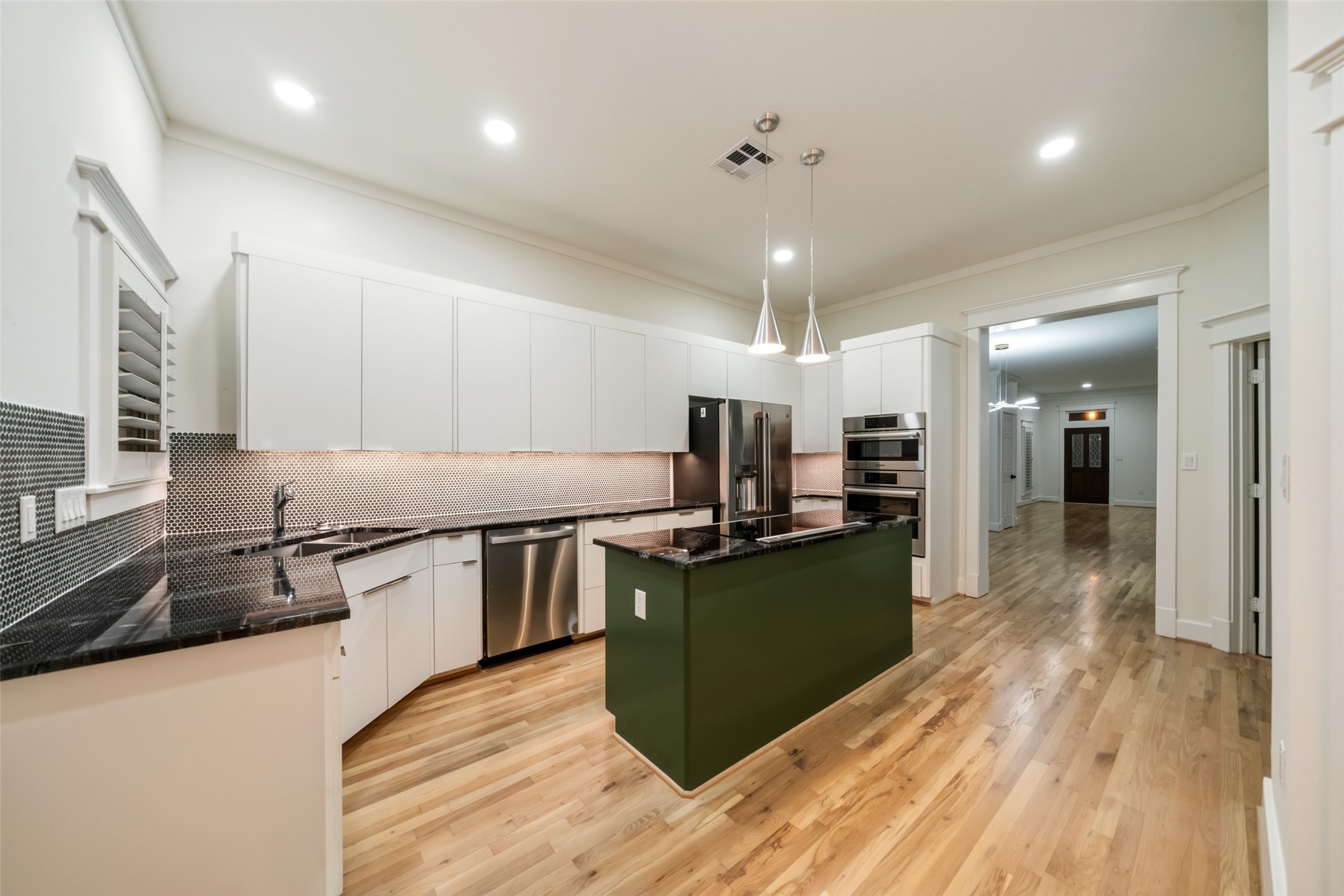 455 W 18th Street, Houston, TX 77008