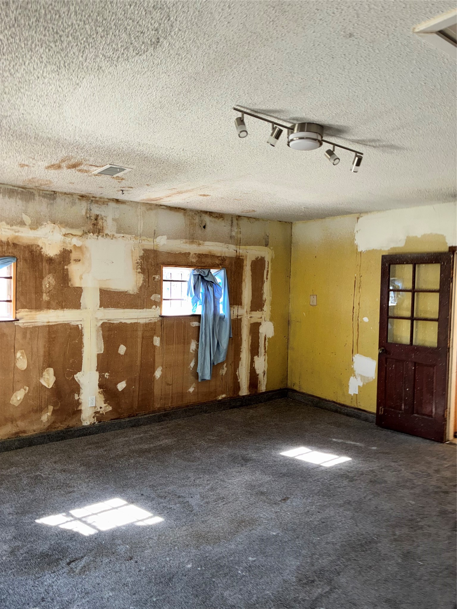 Den/ Family Room (different view)
