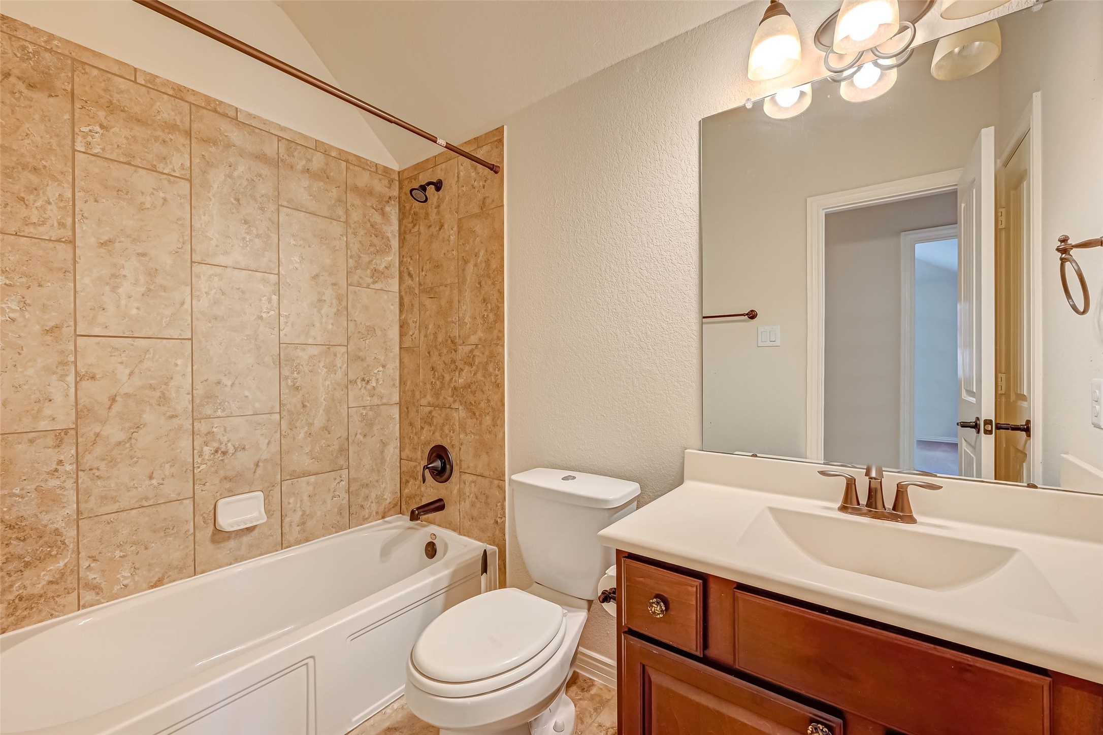 21219 Barrett Creek Lane, Richmond, TX 77407