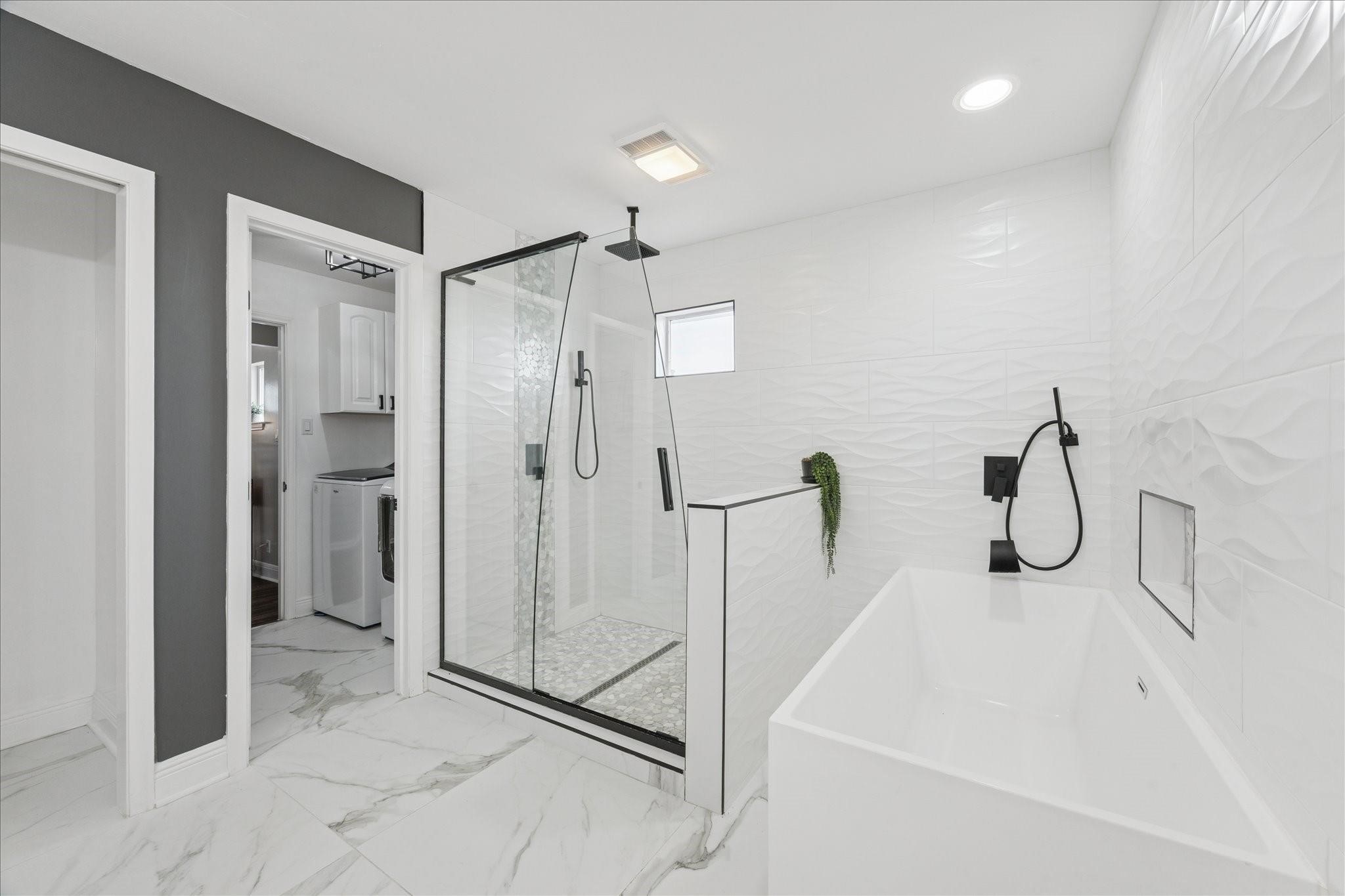 Primary bath
