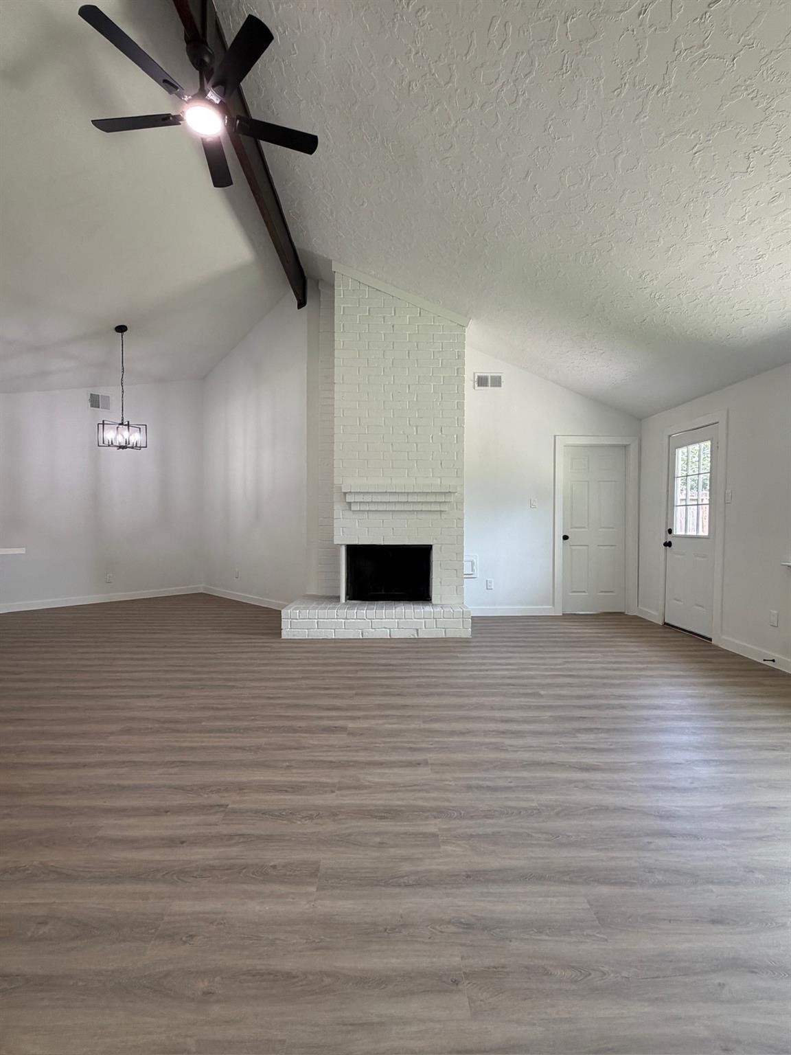 606 Old Colony Drive, Richmond, TX 77406