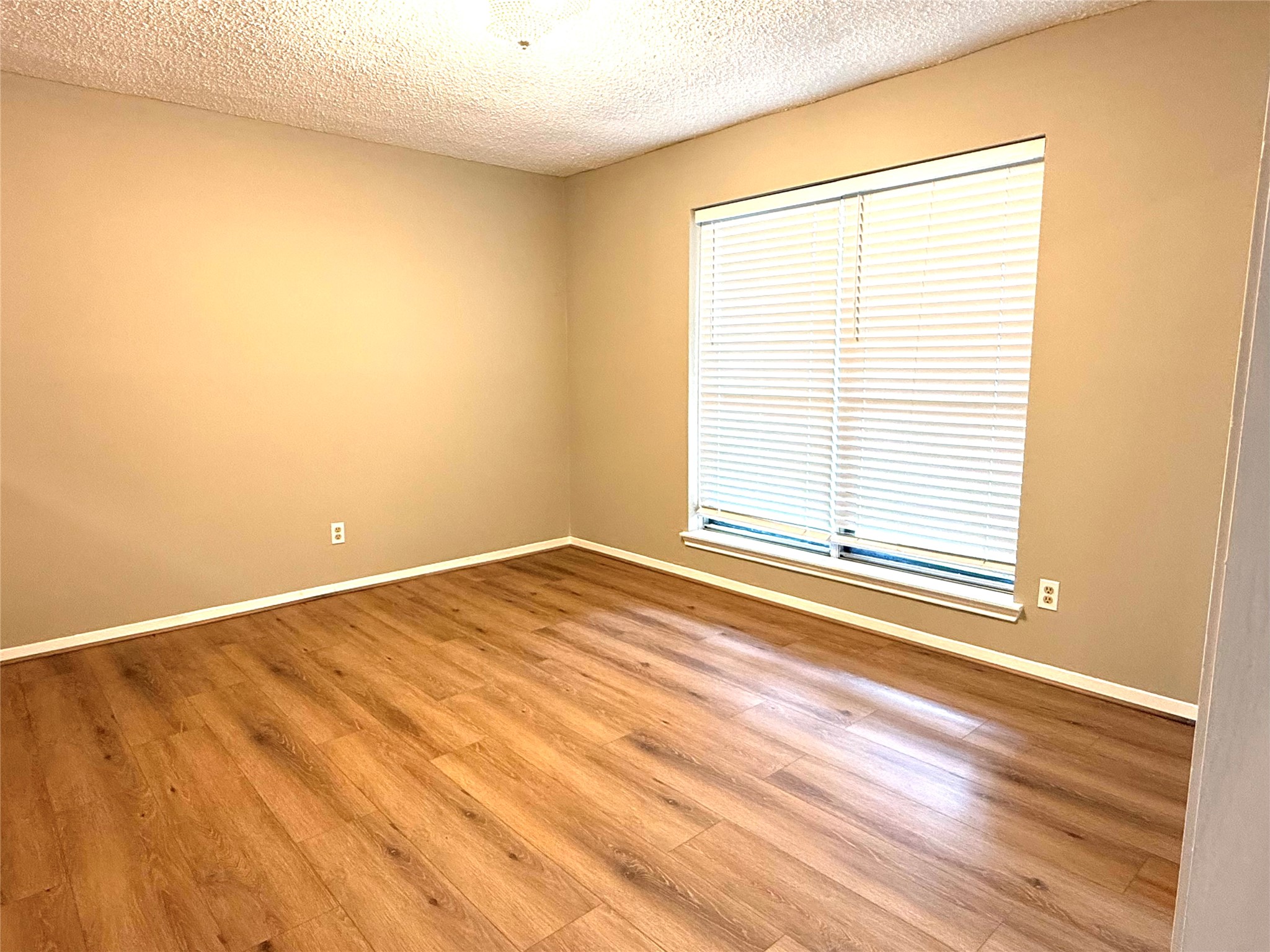 3022 Mosby Drive, Sugar Land, TX 77479