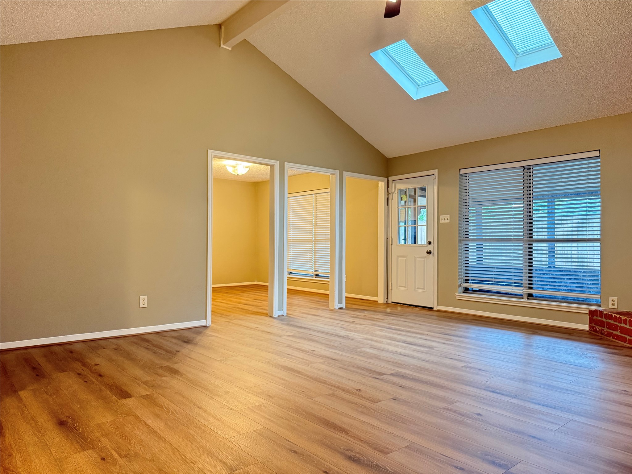 3022 Mosby Drive, Sugar Land, TX 77479