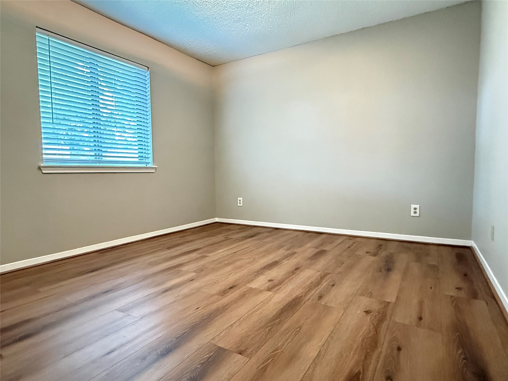 bedroom3