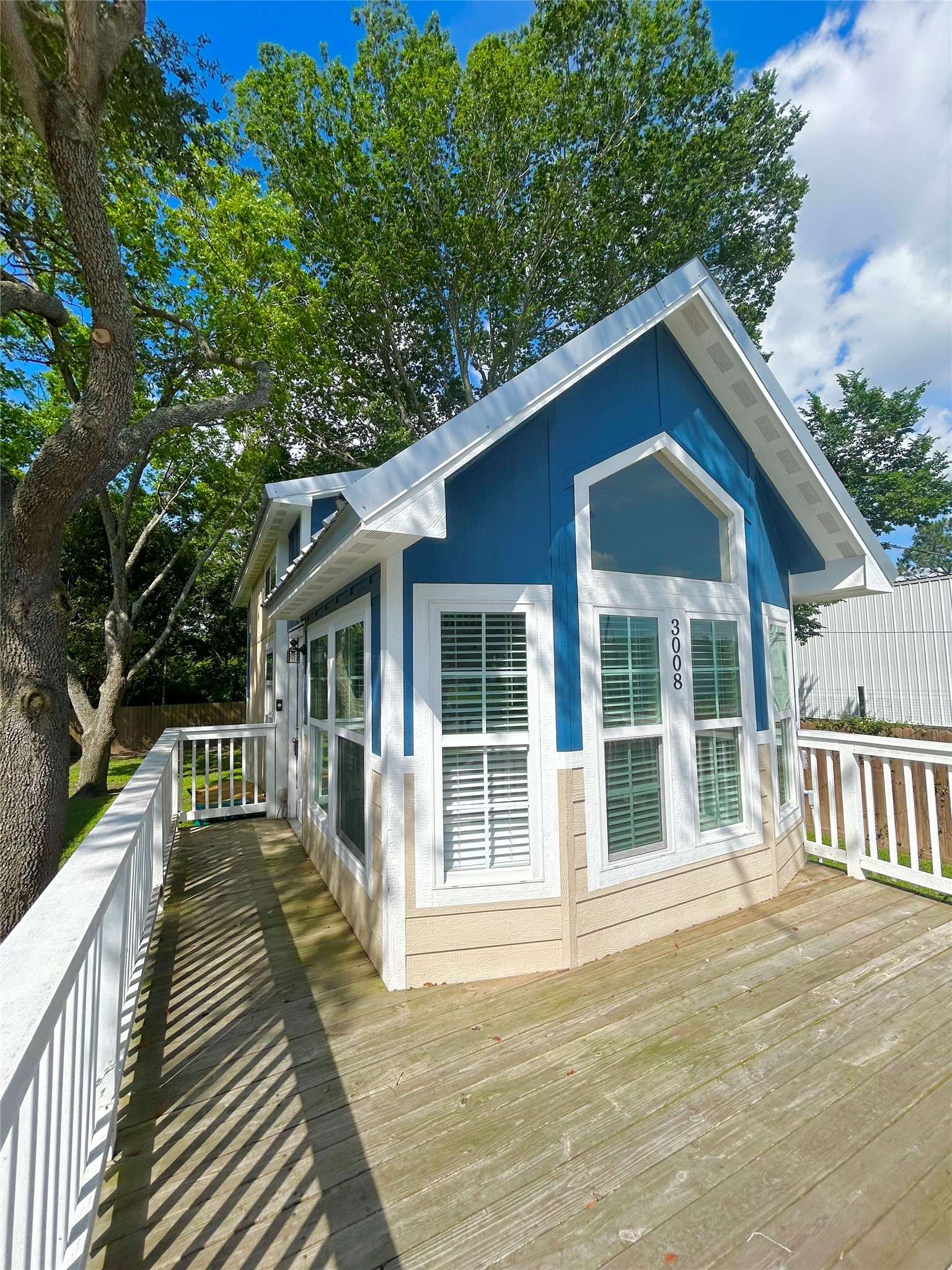3008 Calhoun Street, Bacliff, TX 77518