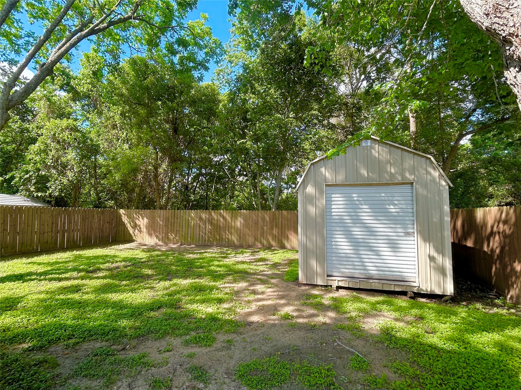3008 Calhoun Street, Bacliff, TX 77518