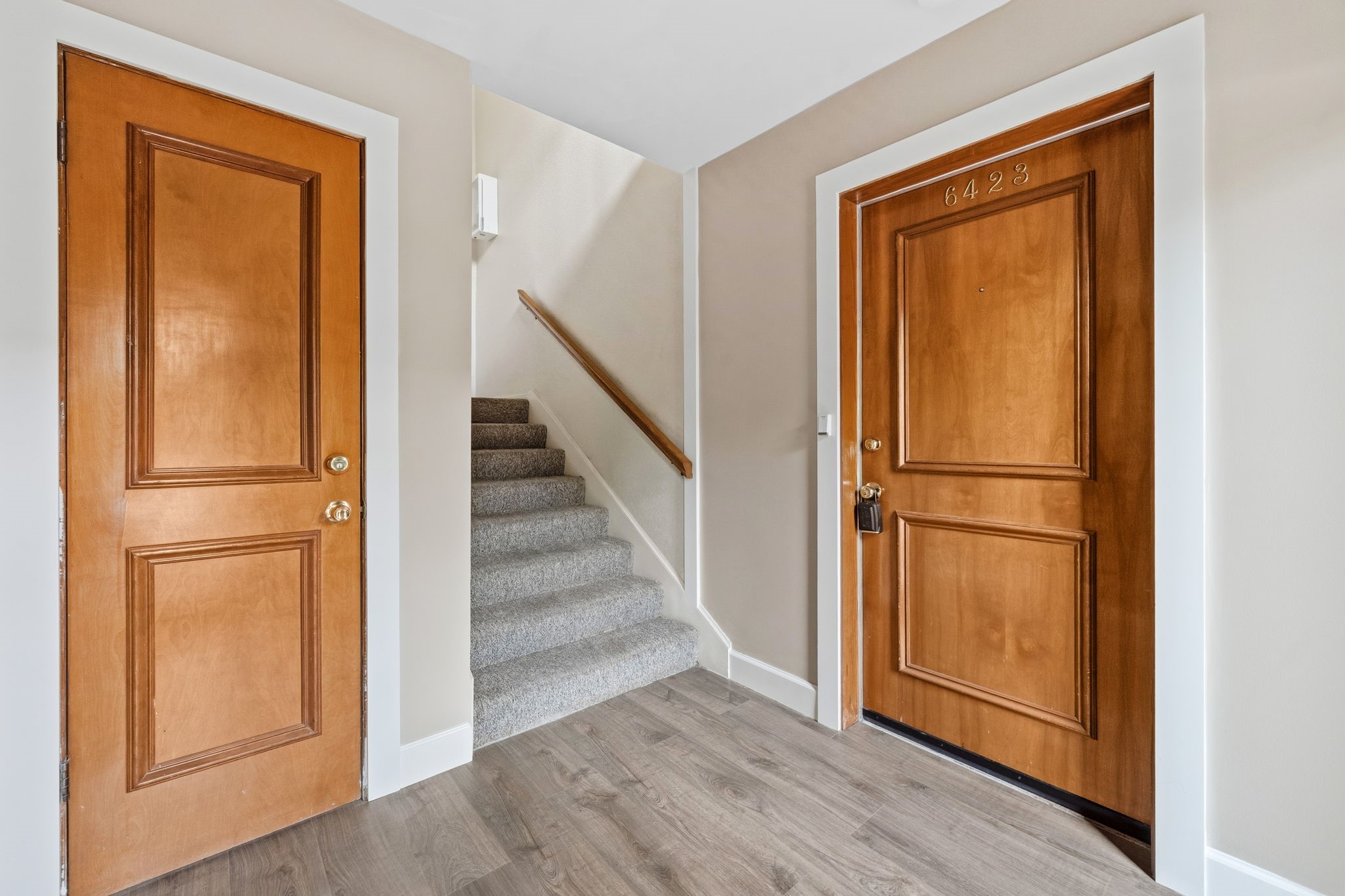 6423 Bayou Glen Road, Houston, TX 77057