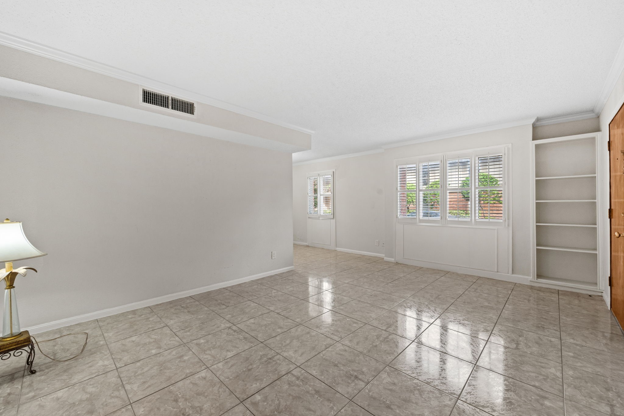 6423 Bayou Glen Road, Houston, TX 77057