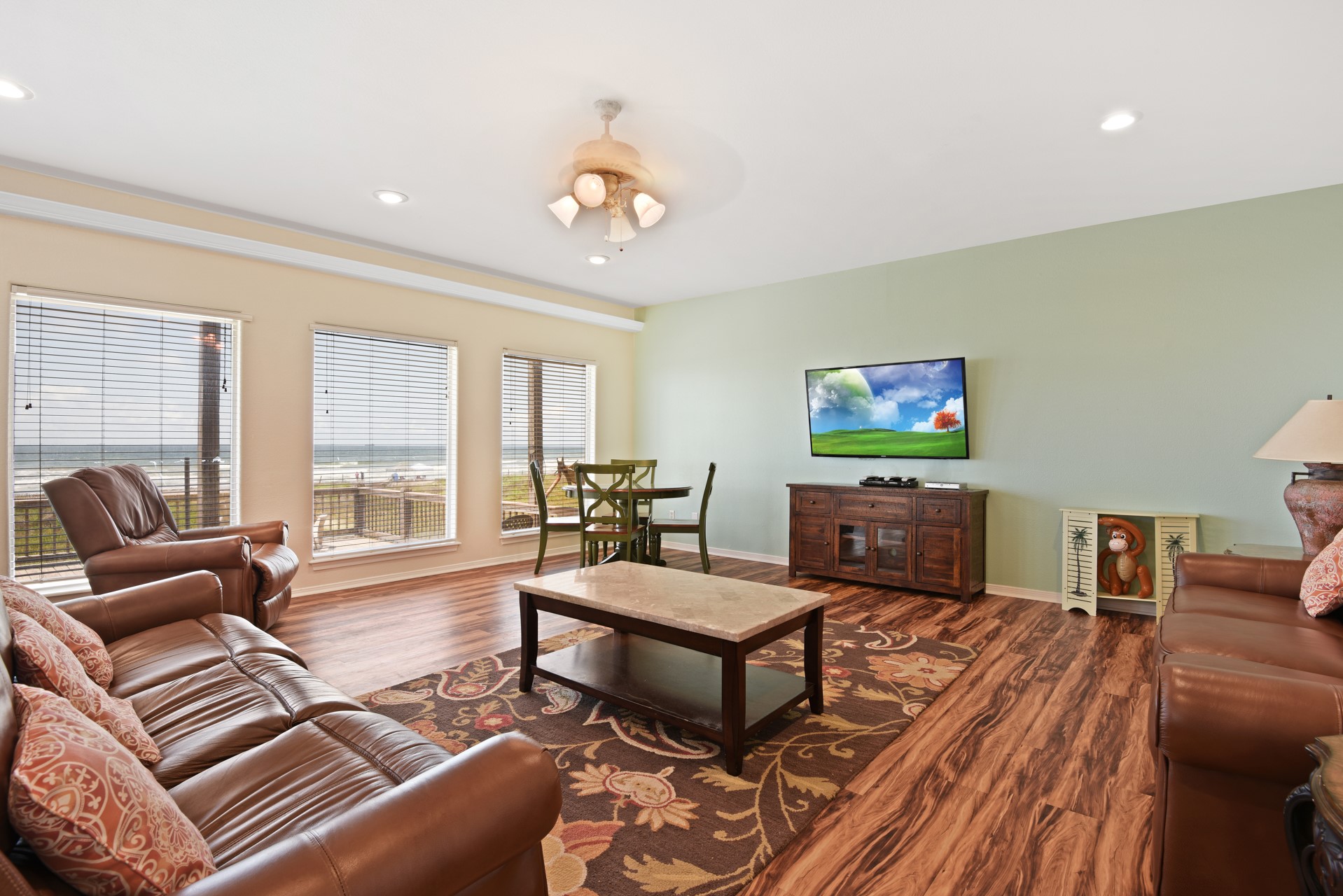 2438 Bluewater Highway, Surfside Beach, TX 77541