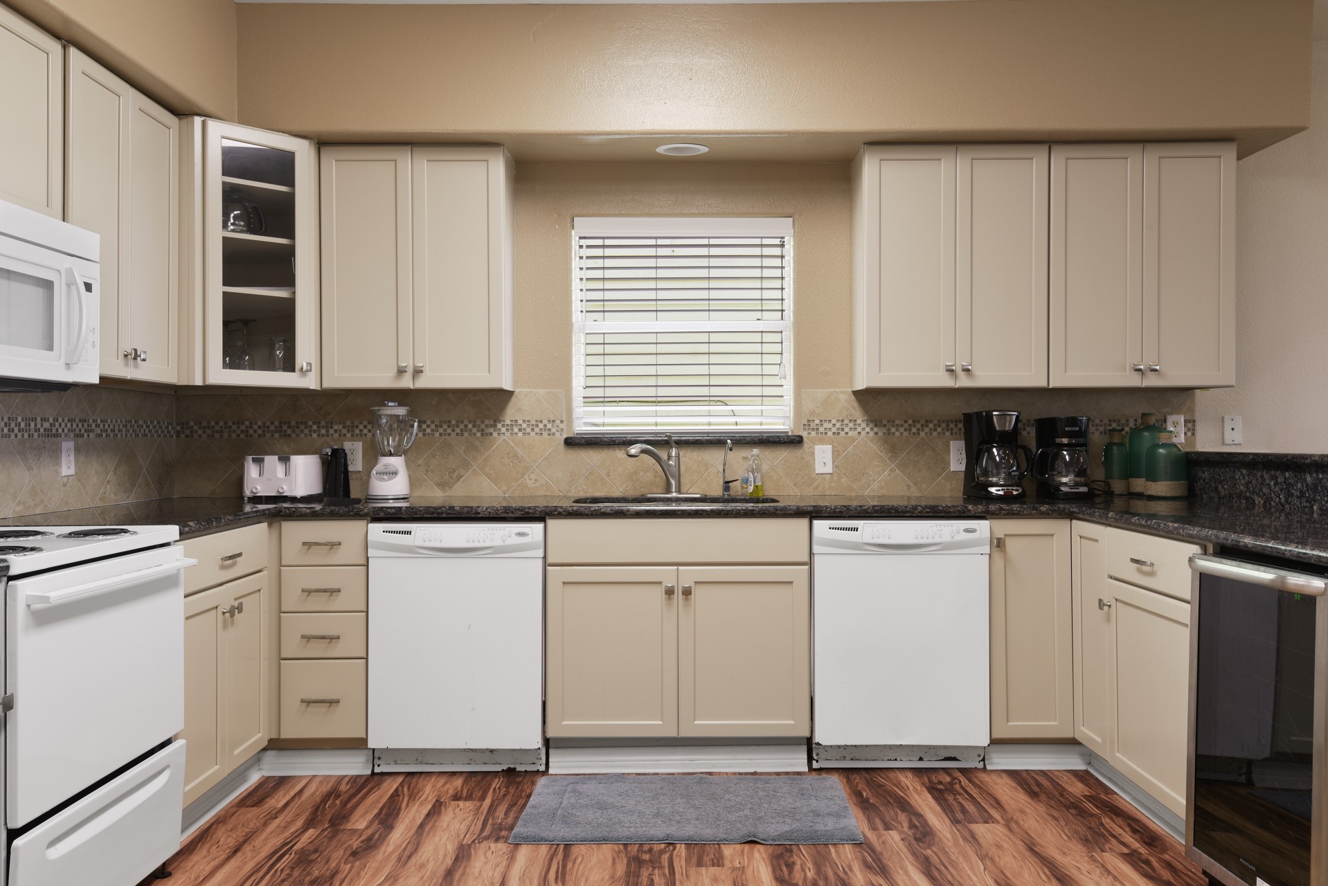 2438 Bluewater Highway, Surfside Beach, TX 77541