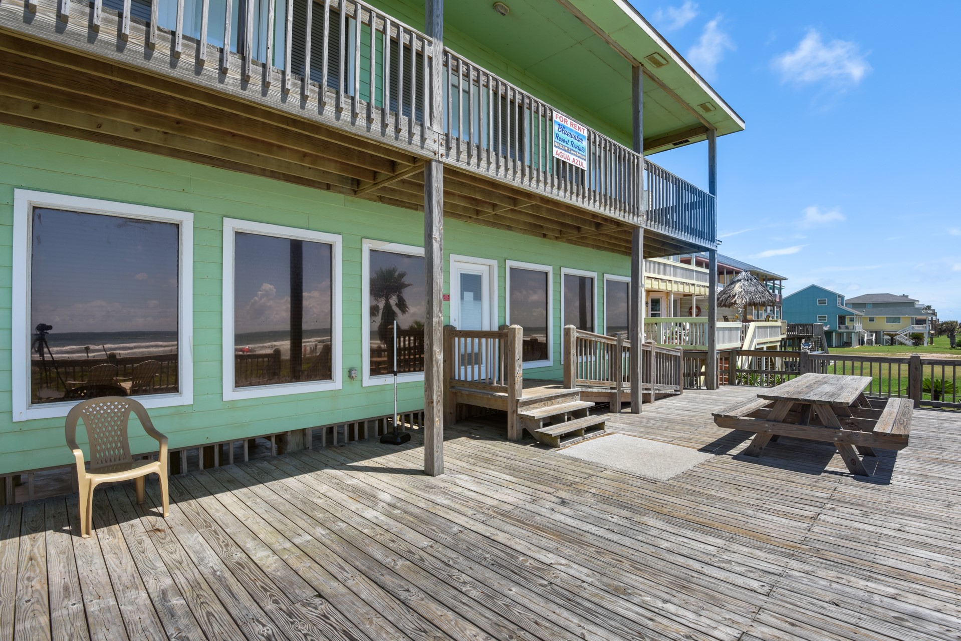 2438 Bluewater Highway, Surfside Beach, TX 77541