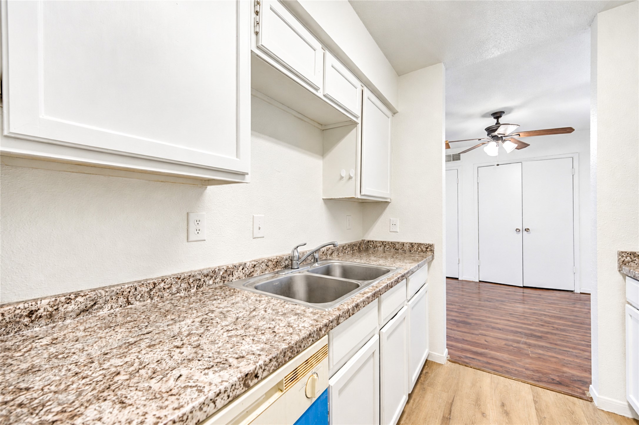 6606 De Moss Drive, #1602, Houston, TX 77074