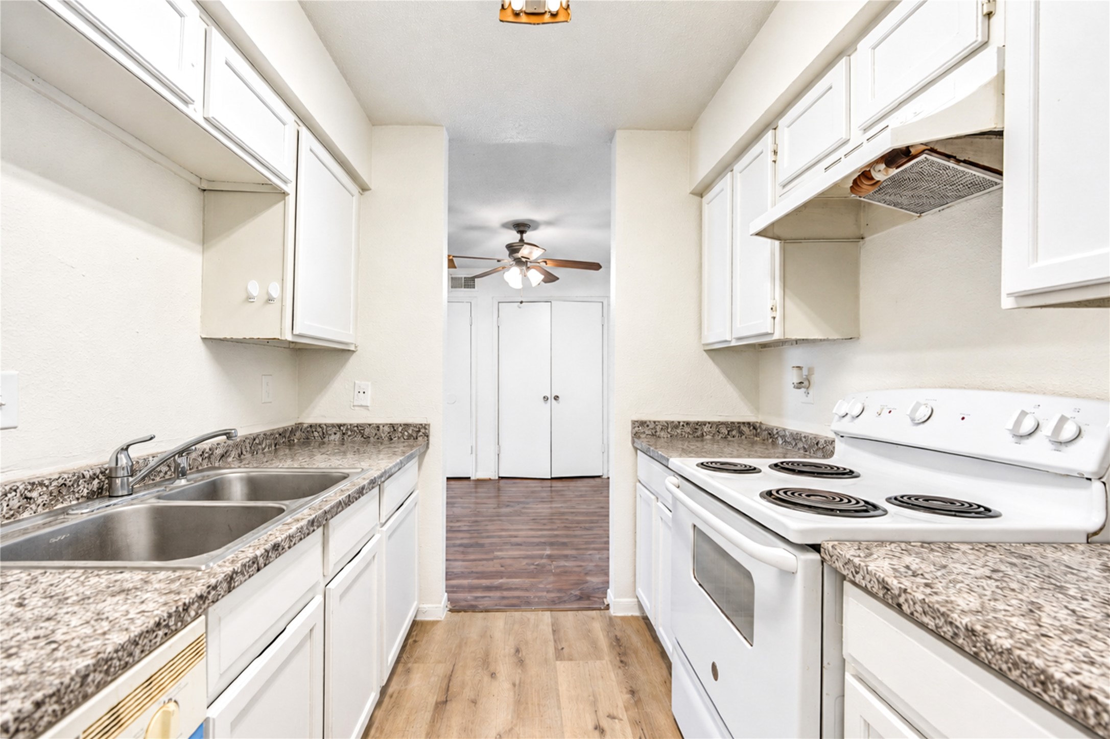 6606 De Moss Drive, #1602, Houston, TX 77074