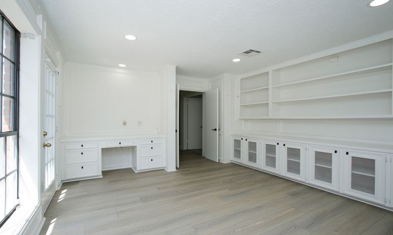 8006 Albin Lane, Houston, TX 77071