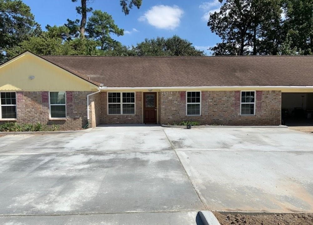 25314 Oakhurst Drive, Spring, TX 77386 25314 Oakhurst Drive, Spring, TX 77386