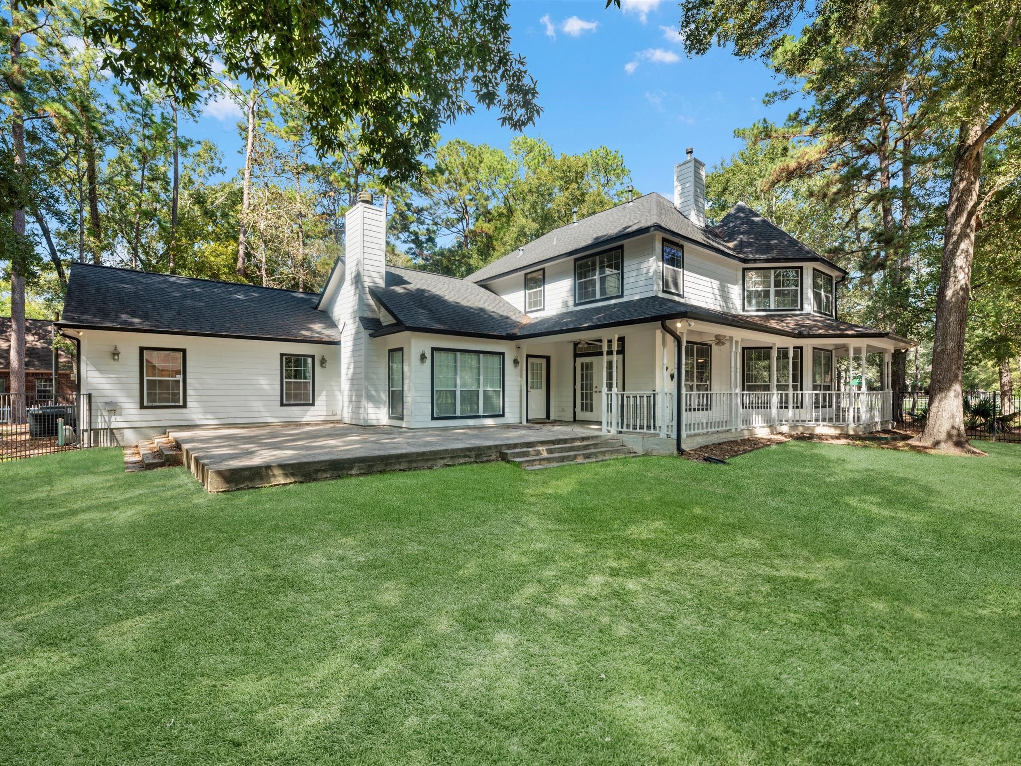 510 Vista Del Lago Drive, Huffman, TX 77336