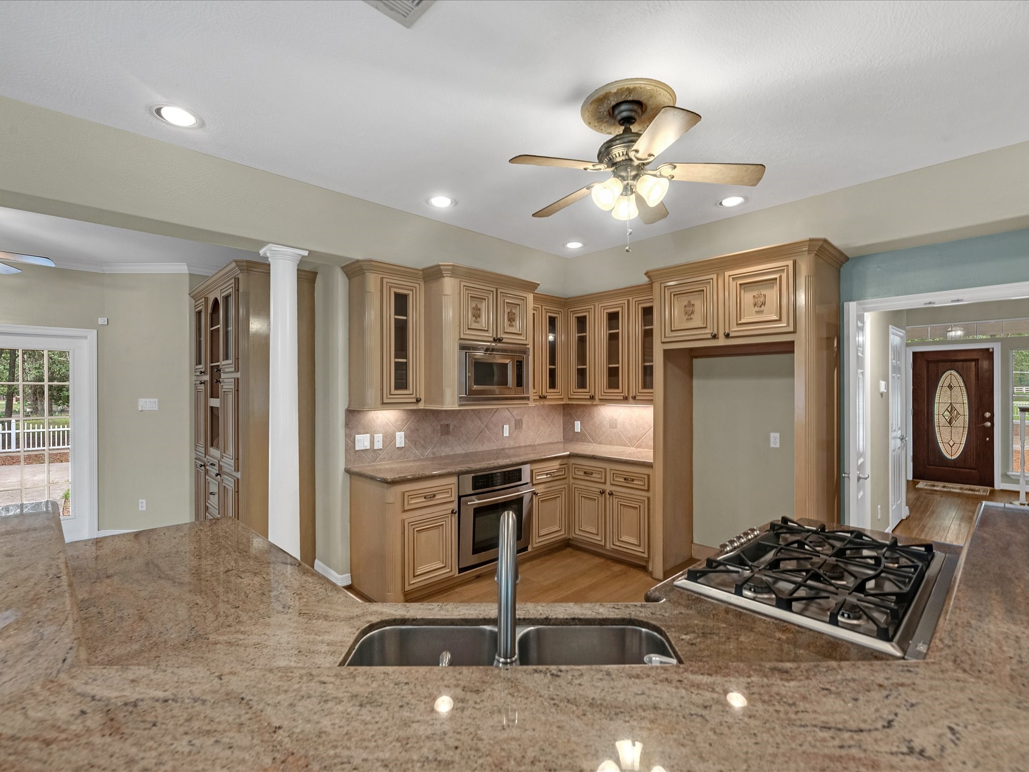 510 Vista Del Lago Drive, Huffman, TX 77336