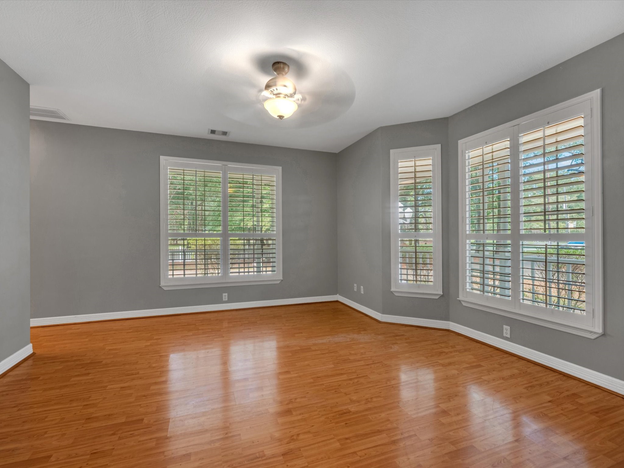 510 Vista Del Lago Drive, Huffman, TX 77336
