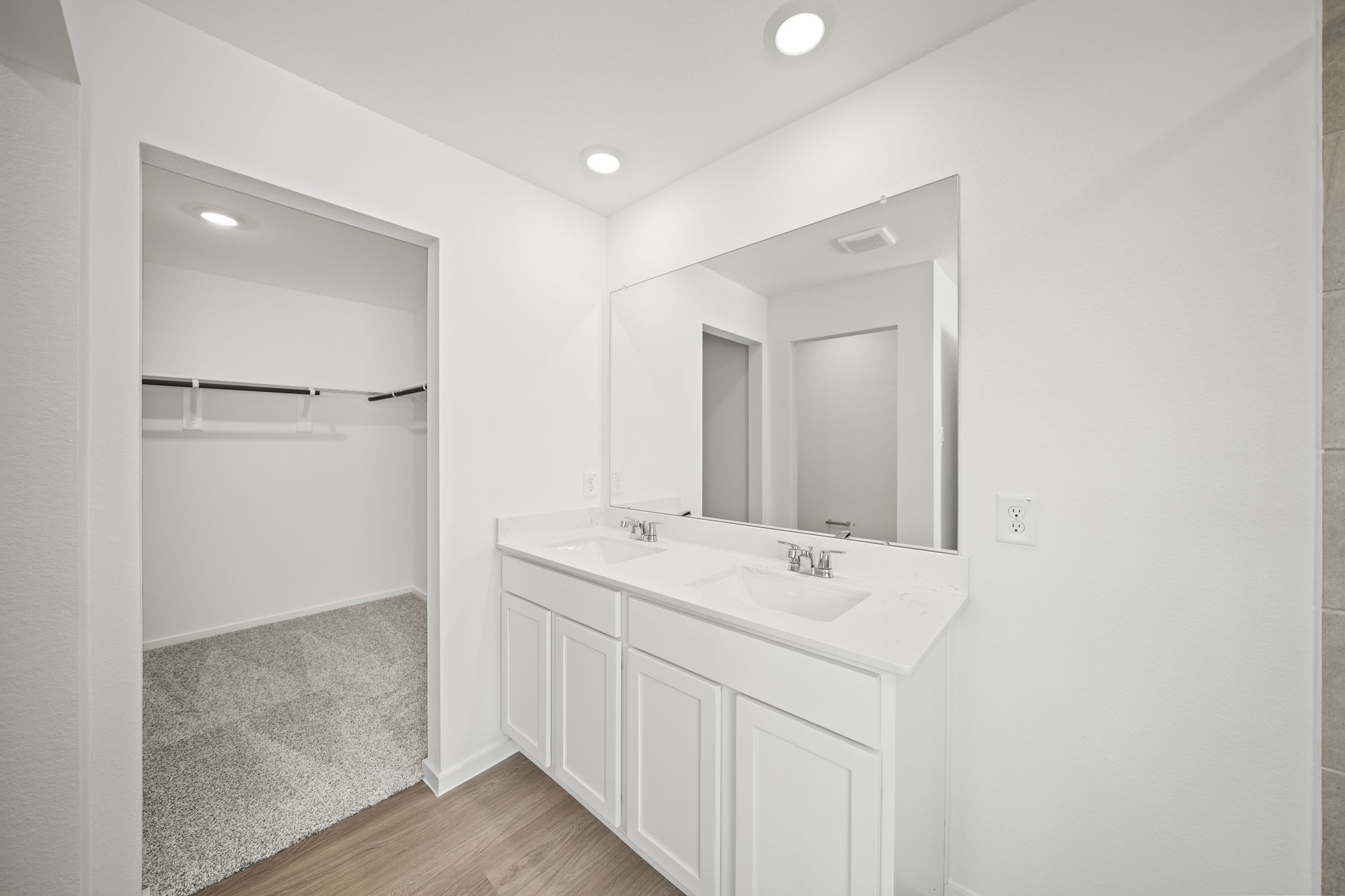 8918 Phoebe Bend Drive, Montgomery, TX 77316