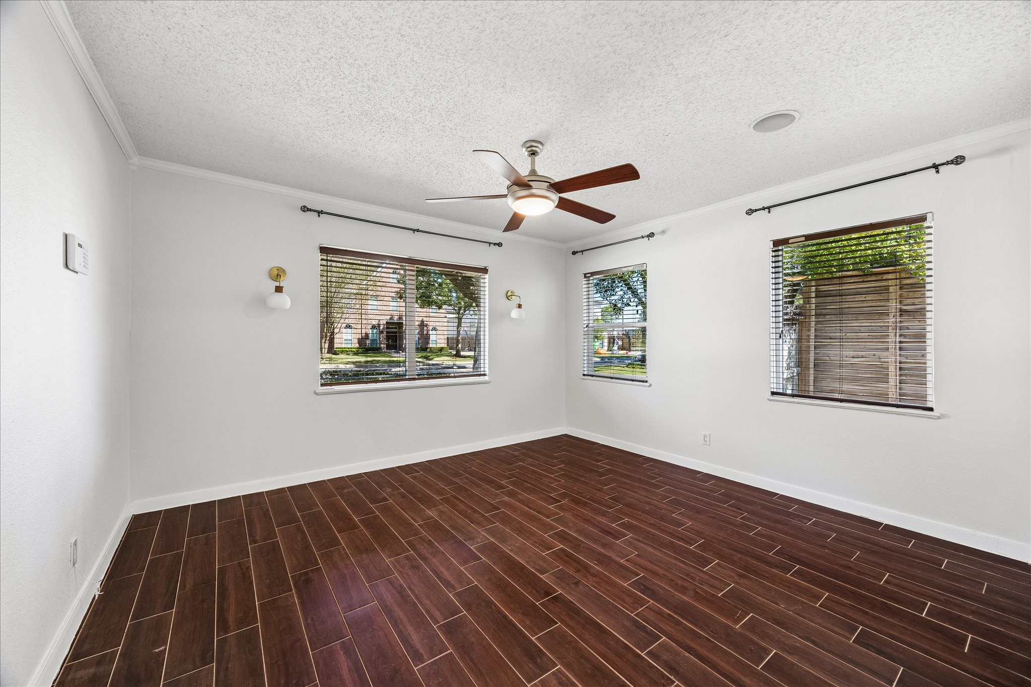 4707 Bellview Street, Bellaire, TX 77401
