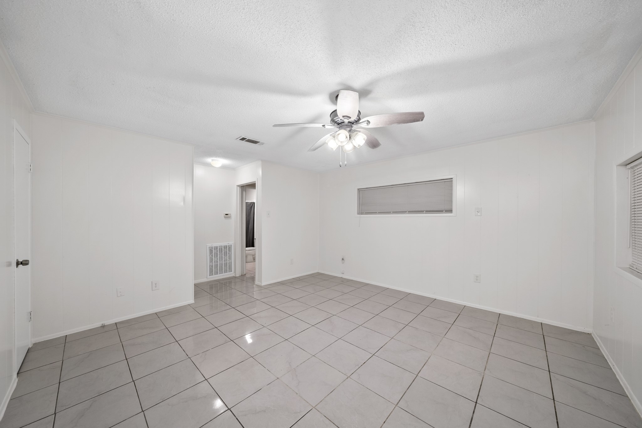 2018 Rosalee Street, La Marque, TX 77568