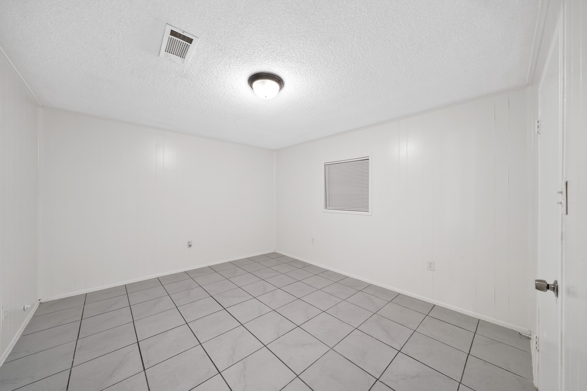 2018 Rosalee Street, La Marque, TX 77568