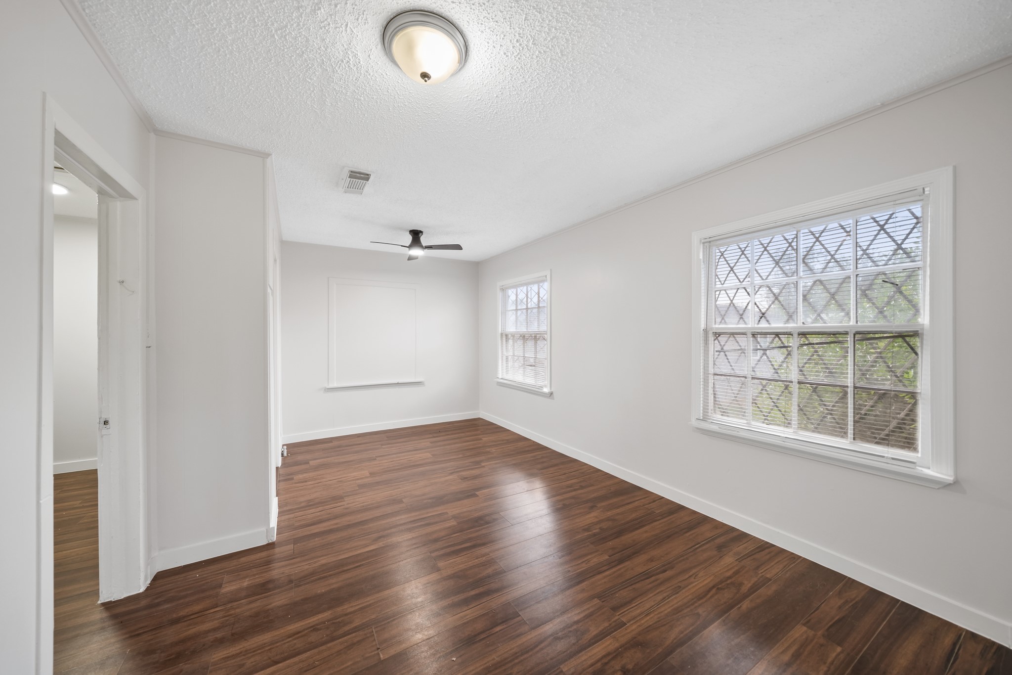 2018 Rosalee Street, La Marque, TX 77568