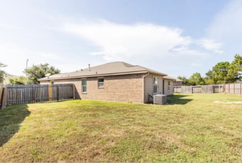 883 Indigo Springs Lane, La Marque, TX 77568