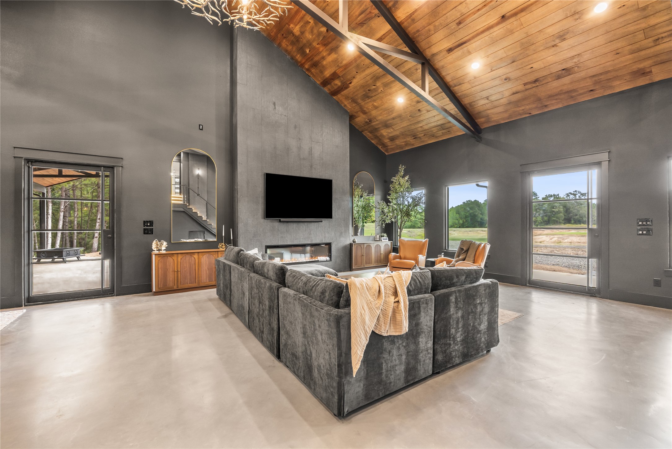 23136 Sharpwest Trail, Montgomery, TX 77356