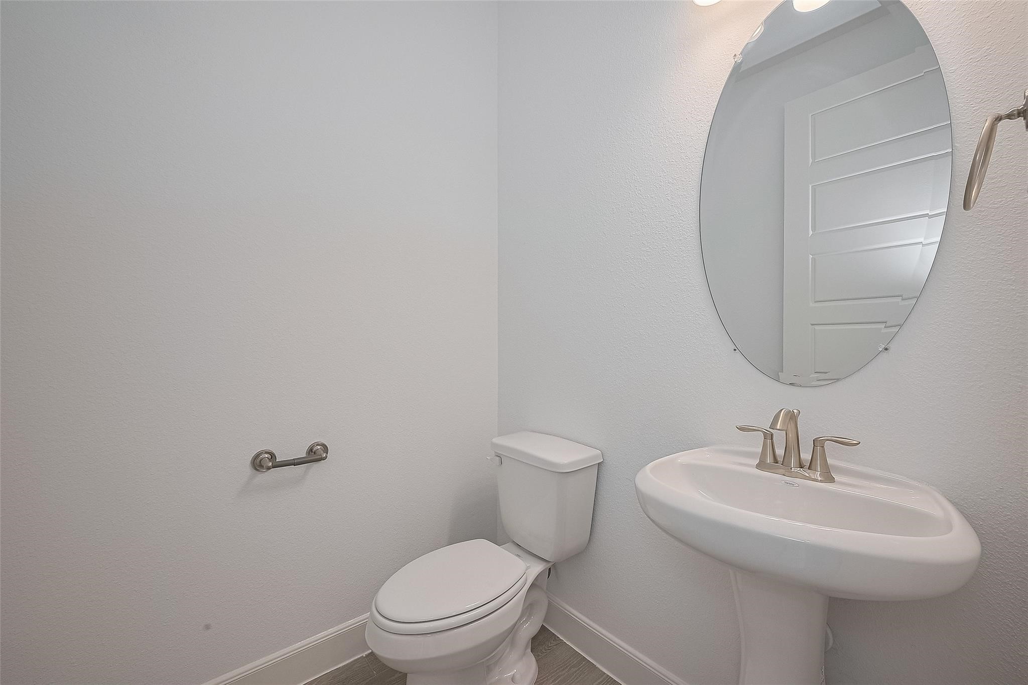 2702 Ballast Green Drive, Texas City, TX 77568