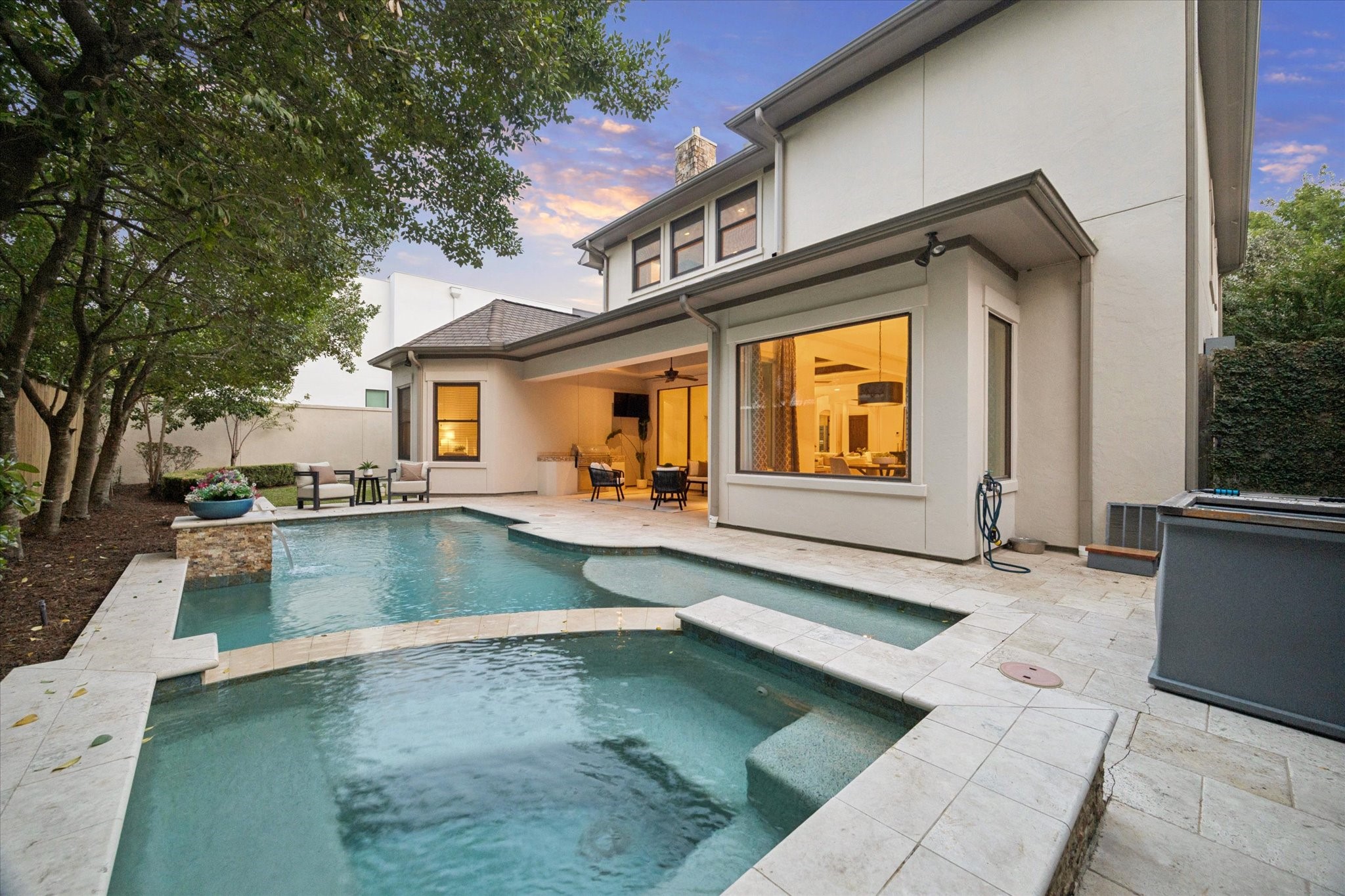 6006 Floyd Street, Houston, TX 77007