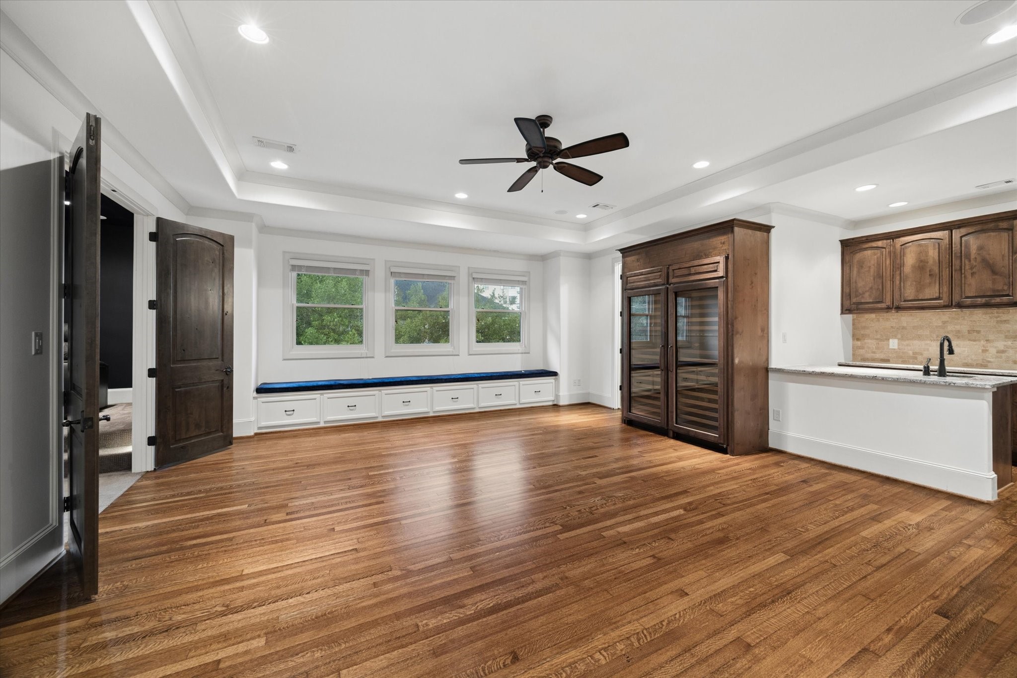 6006 Floyd Street, Houston, TX 77007