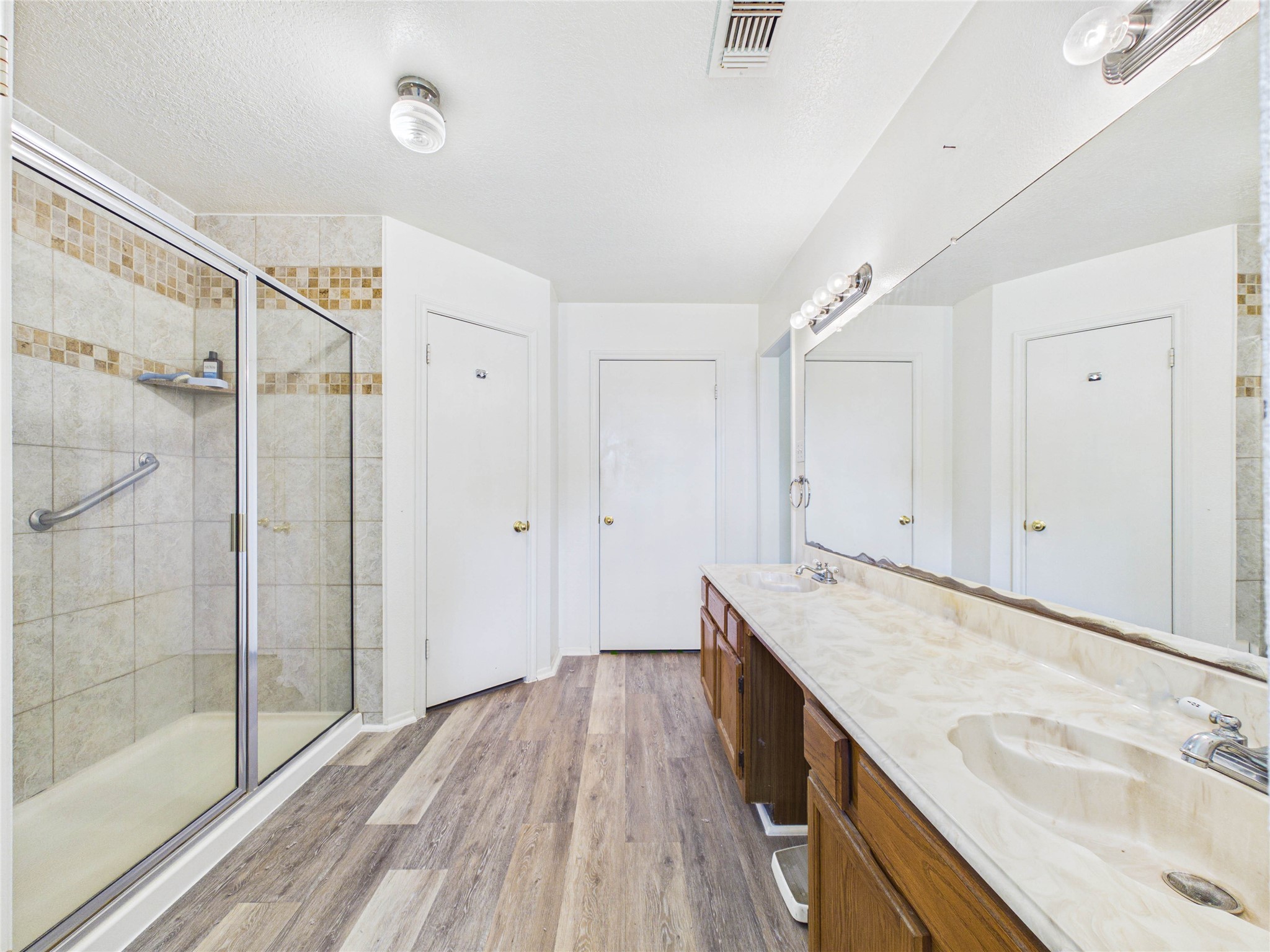7711 Avenue M, Santa Fe, TX 77510