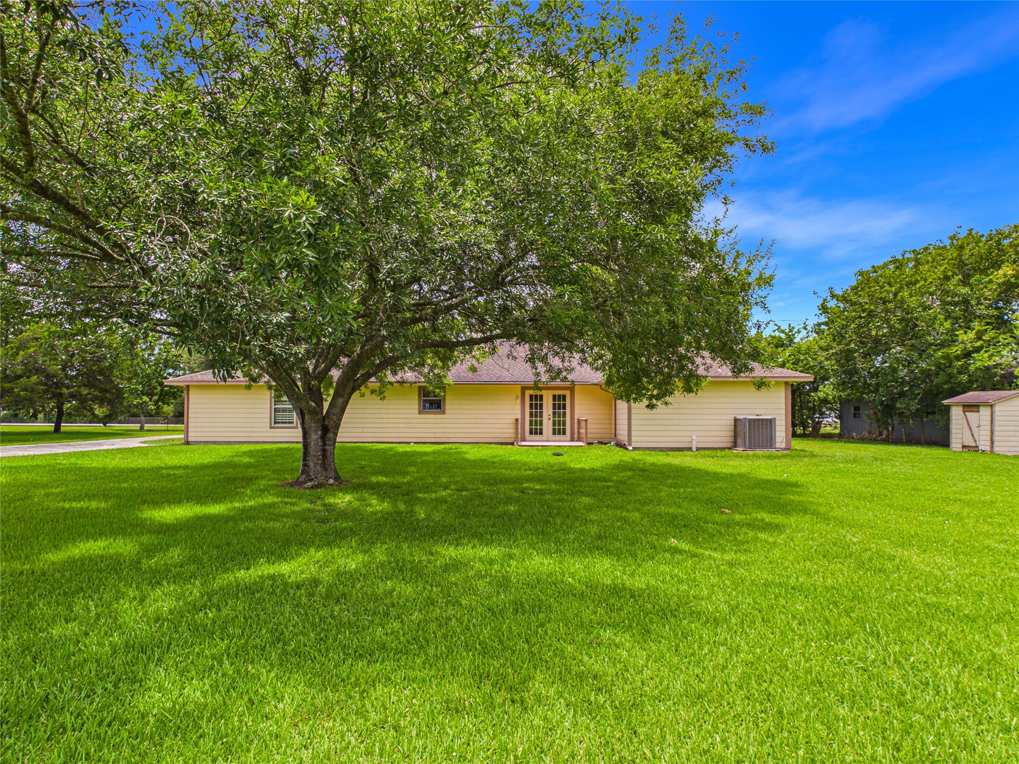 7711 Avenue M, Santa Fe, TX 77510