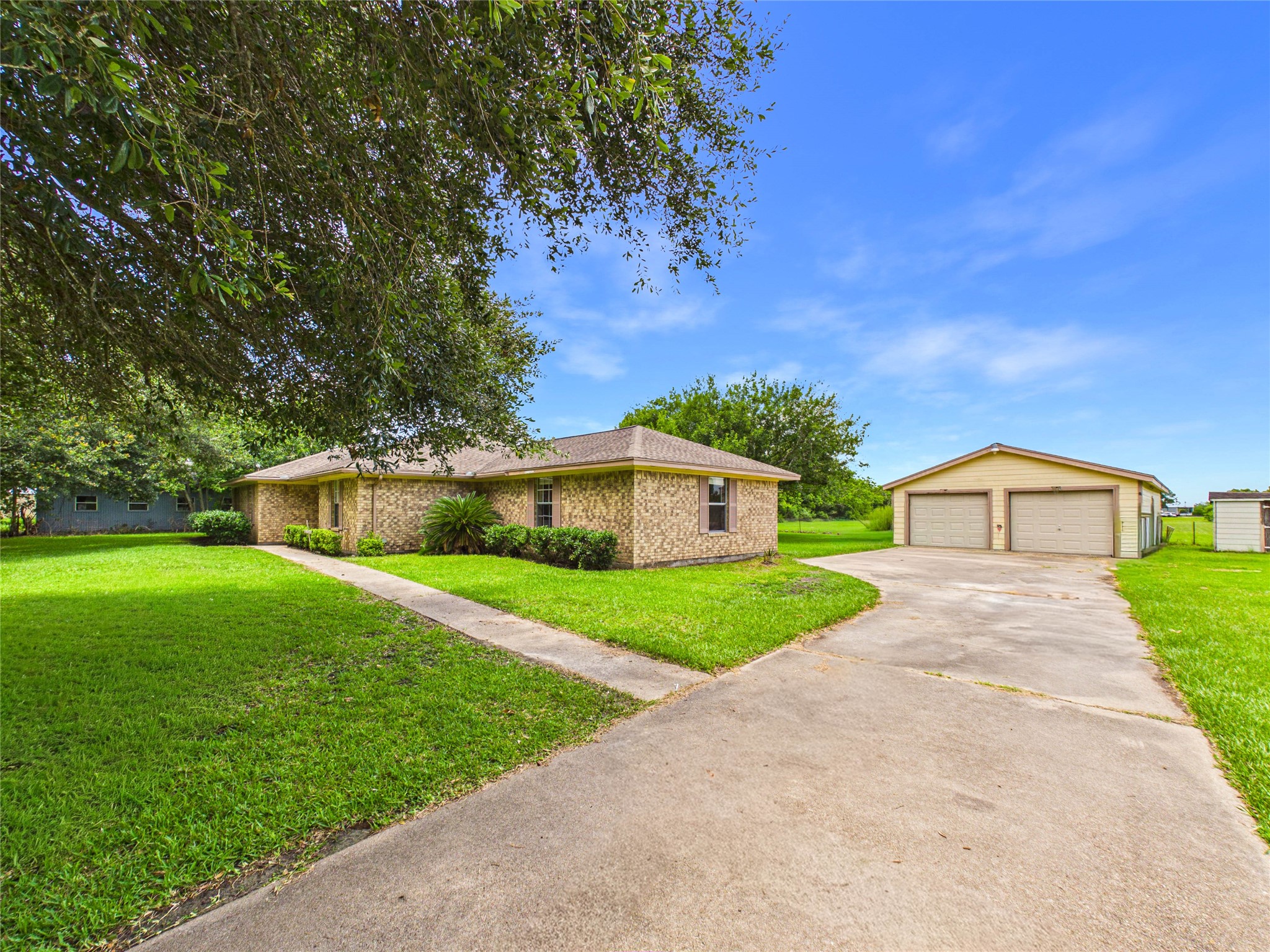 7711 Avenue M, Santa Fe, TX 77510