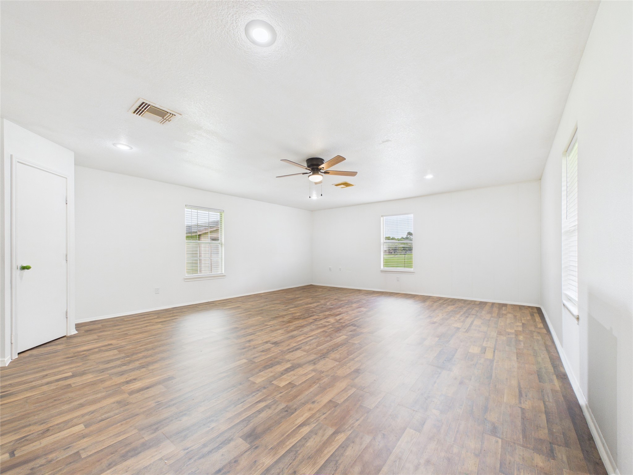 7711 Avenue M, Santa Fe, TX 77510